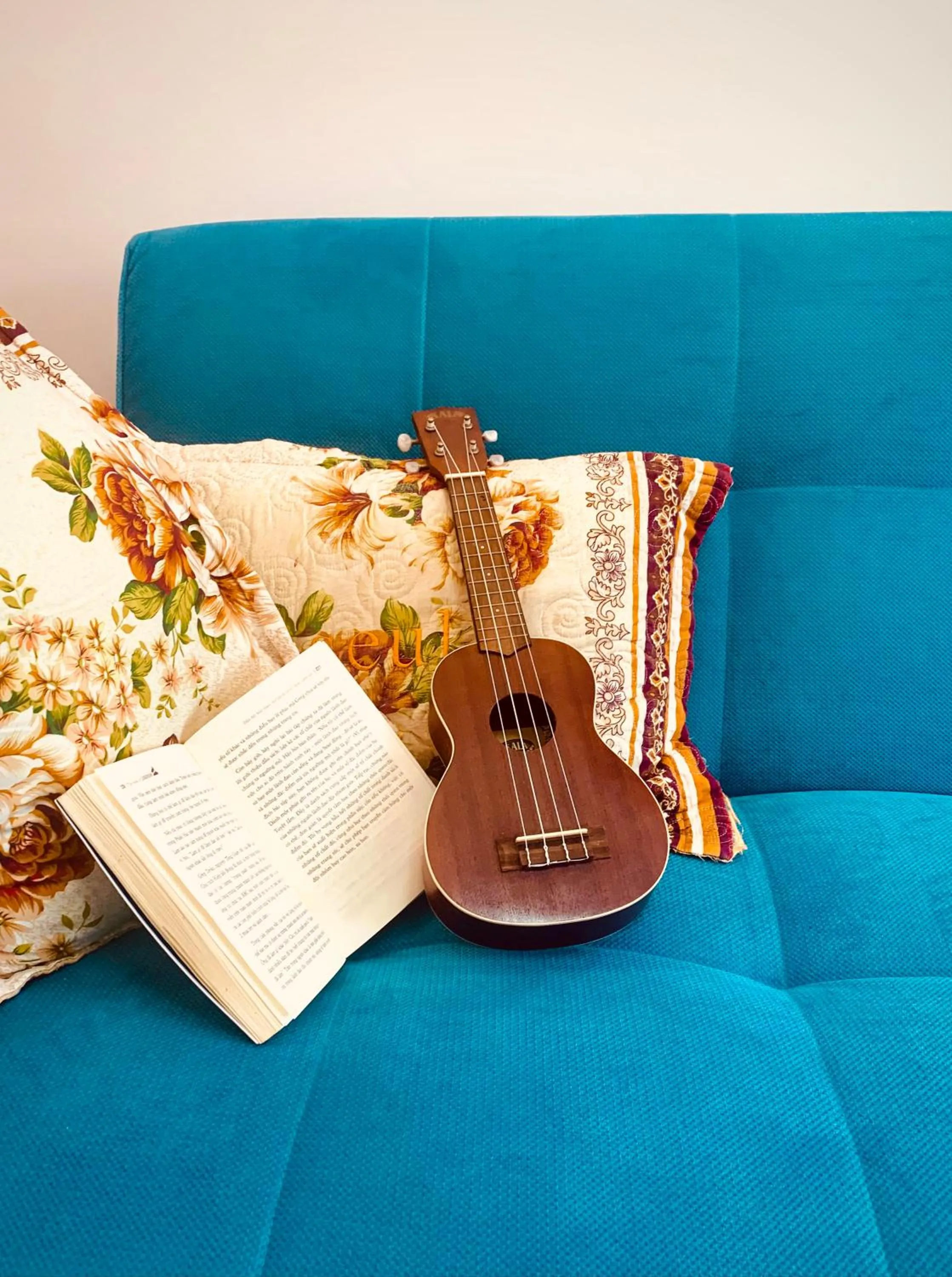 Library in Family Homestay Dalat Casa