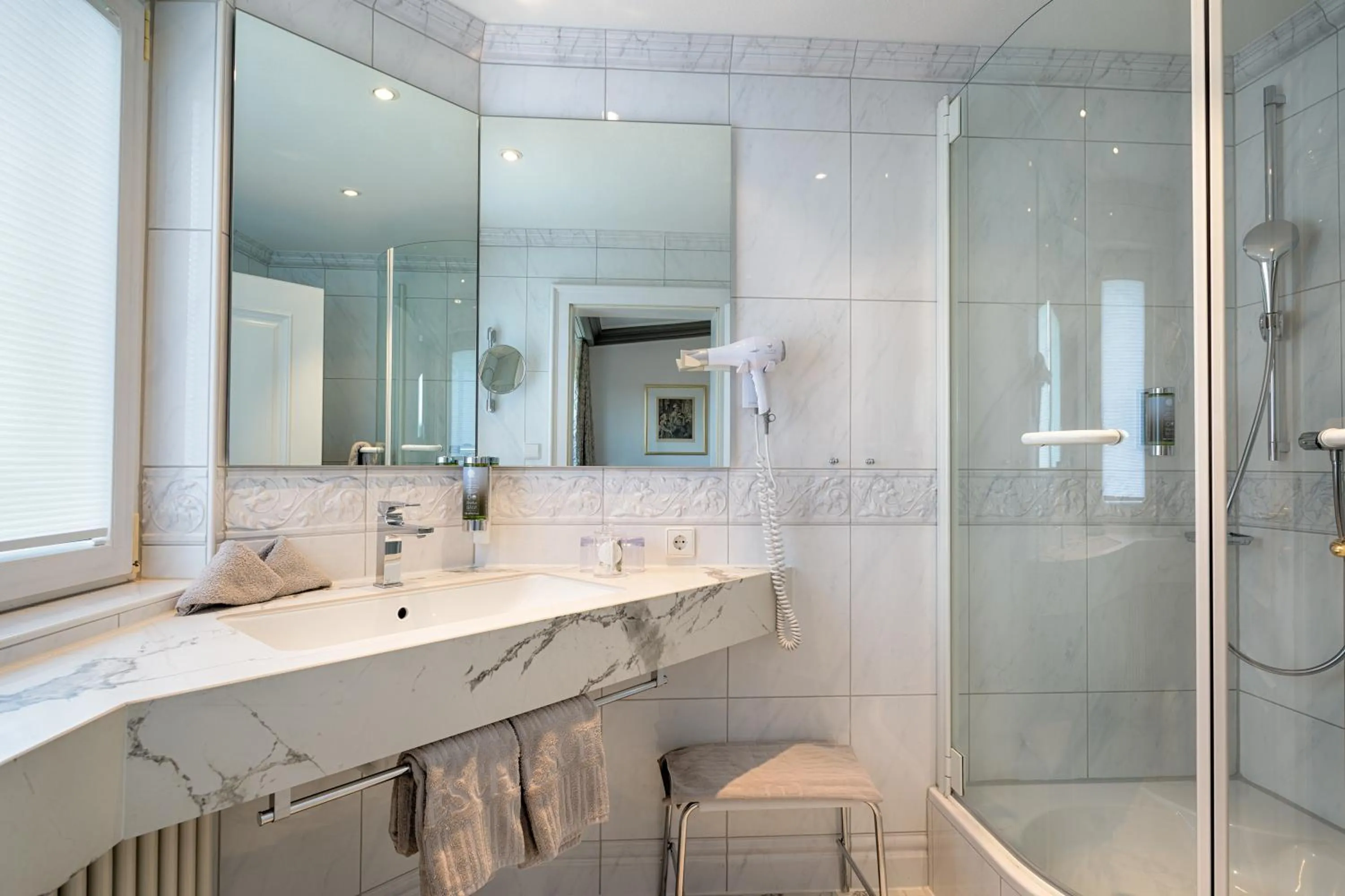 Bathroom in Treschers Schwarzwald Hotel