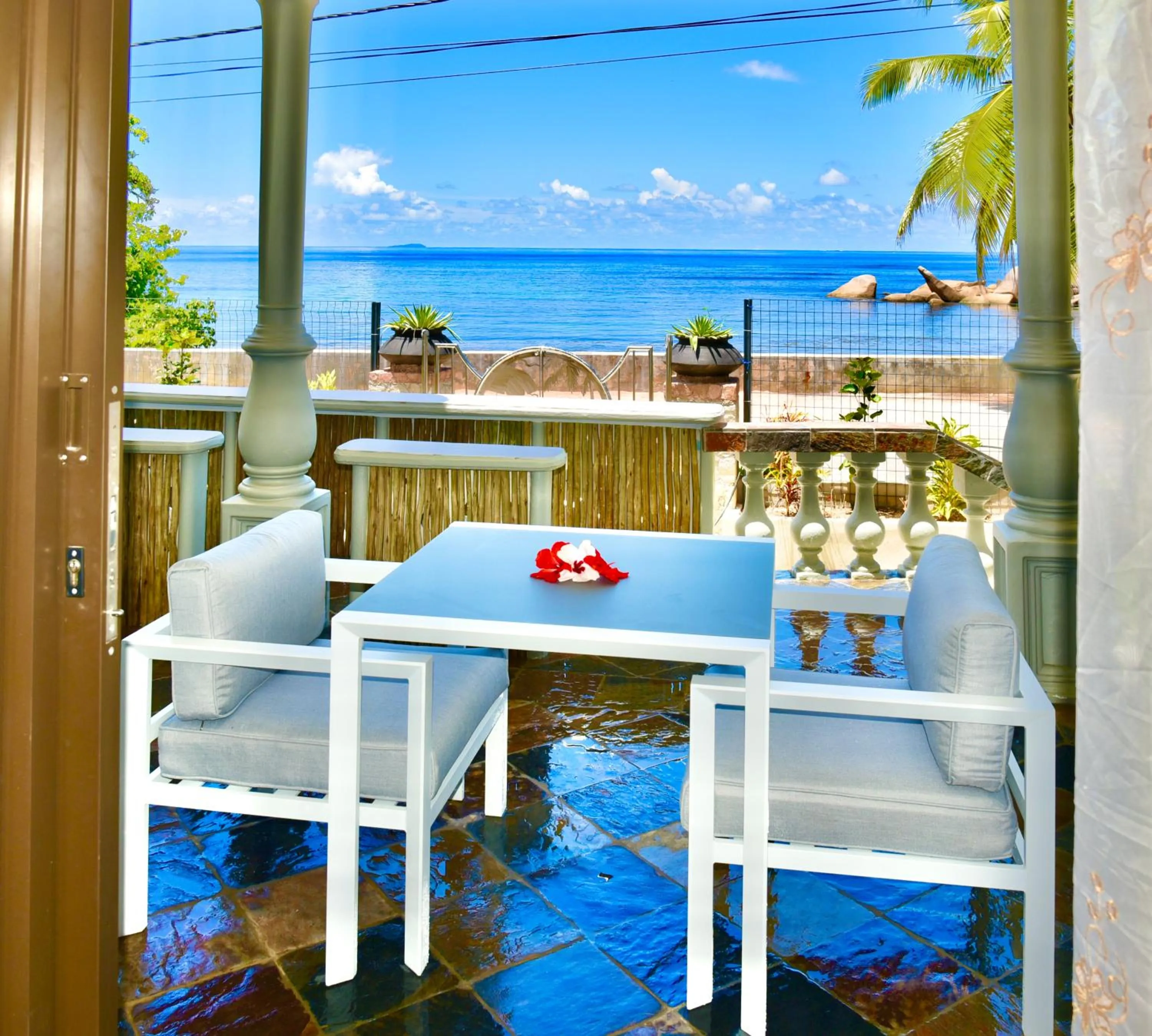 Balcony/Terrace in SEA SPLASH SELF CATERING And La Petite Maison