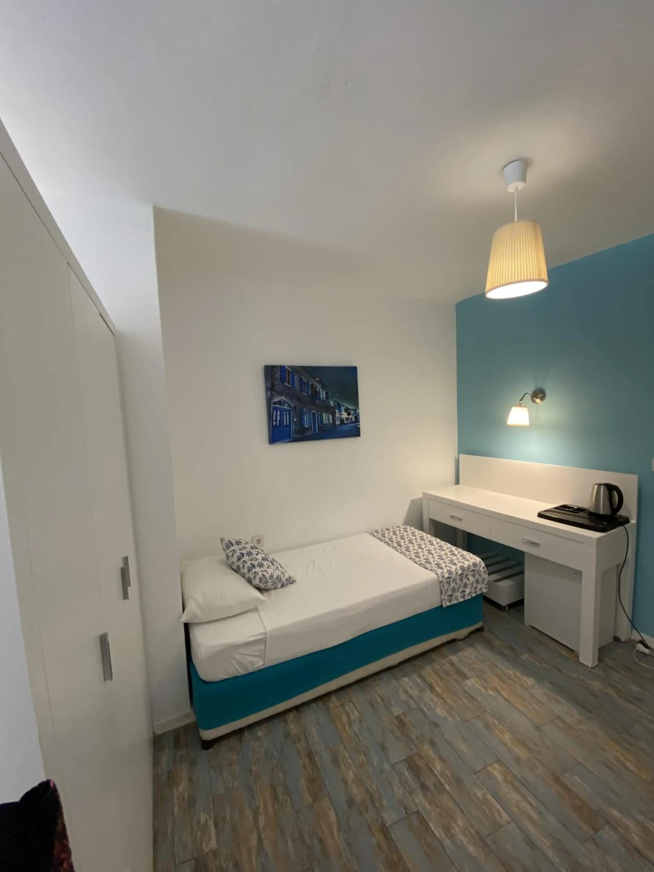 Bed in Larimar Hotel Cesme