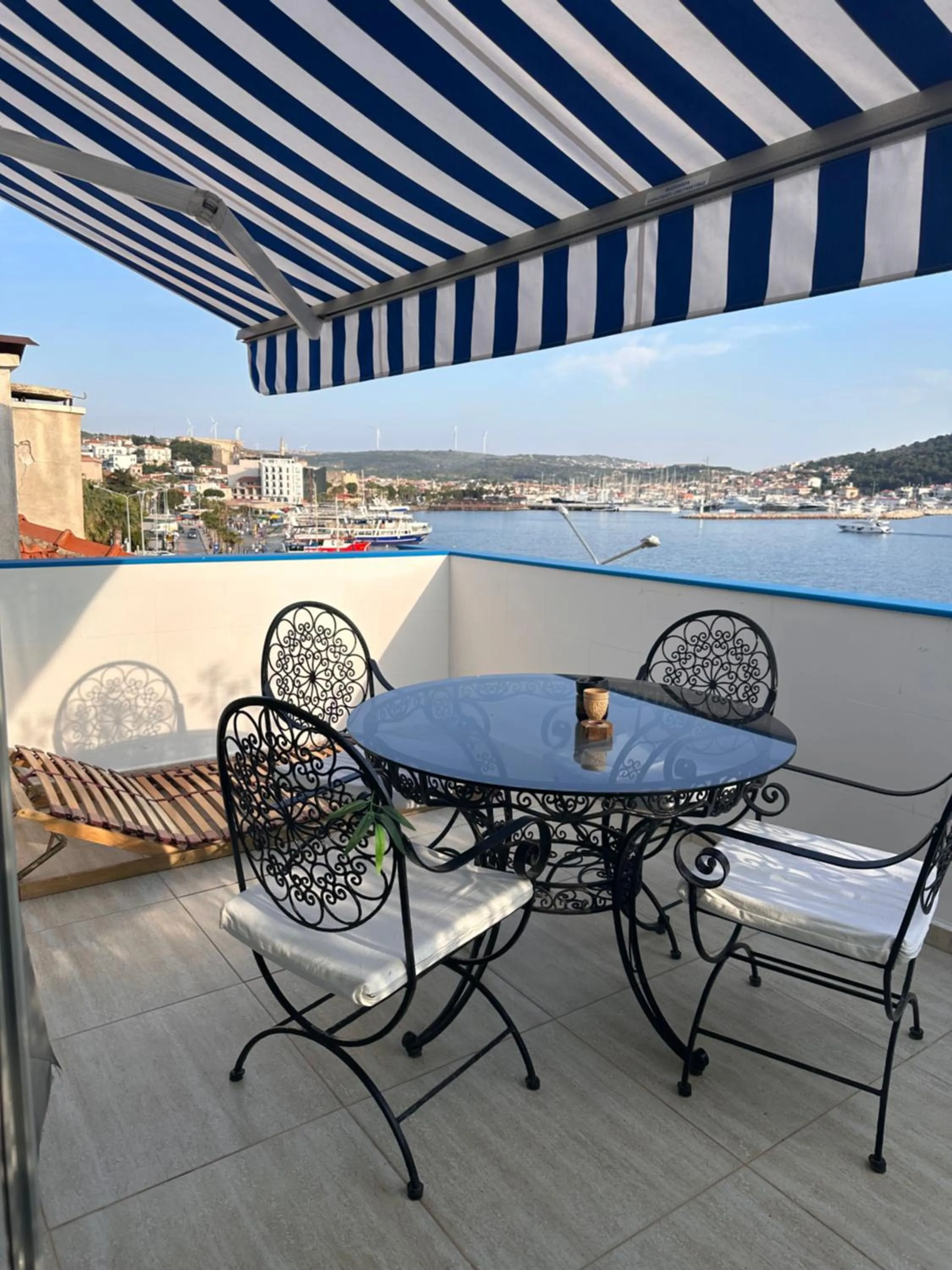 Sea view in Larimar Hotel Cesme