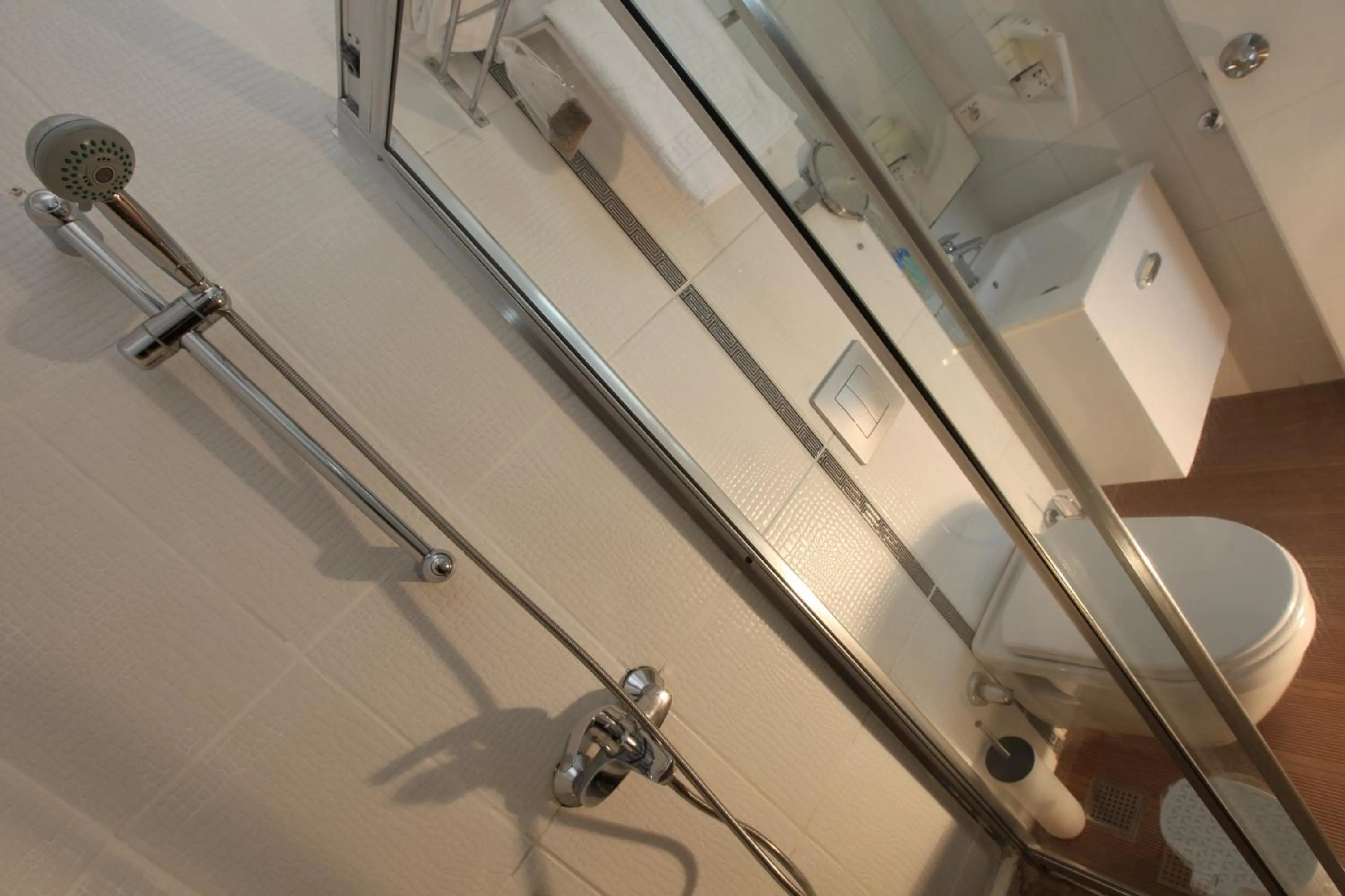 Bathroom in Larimar Hotel Cesme