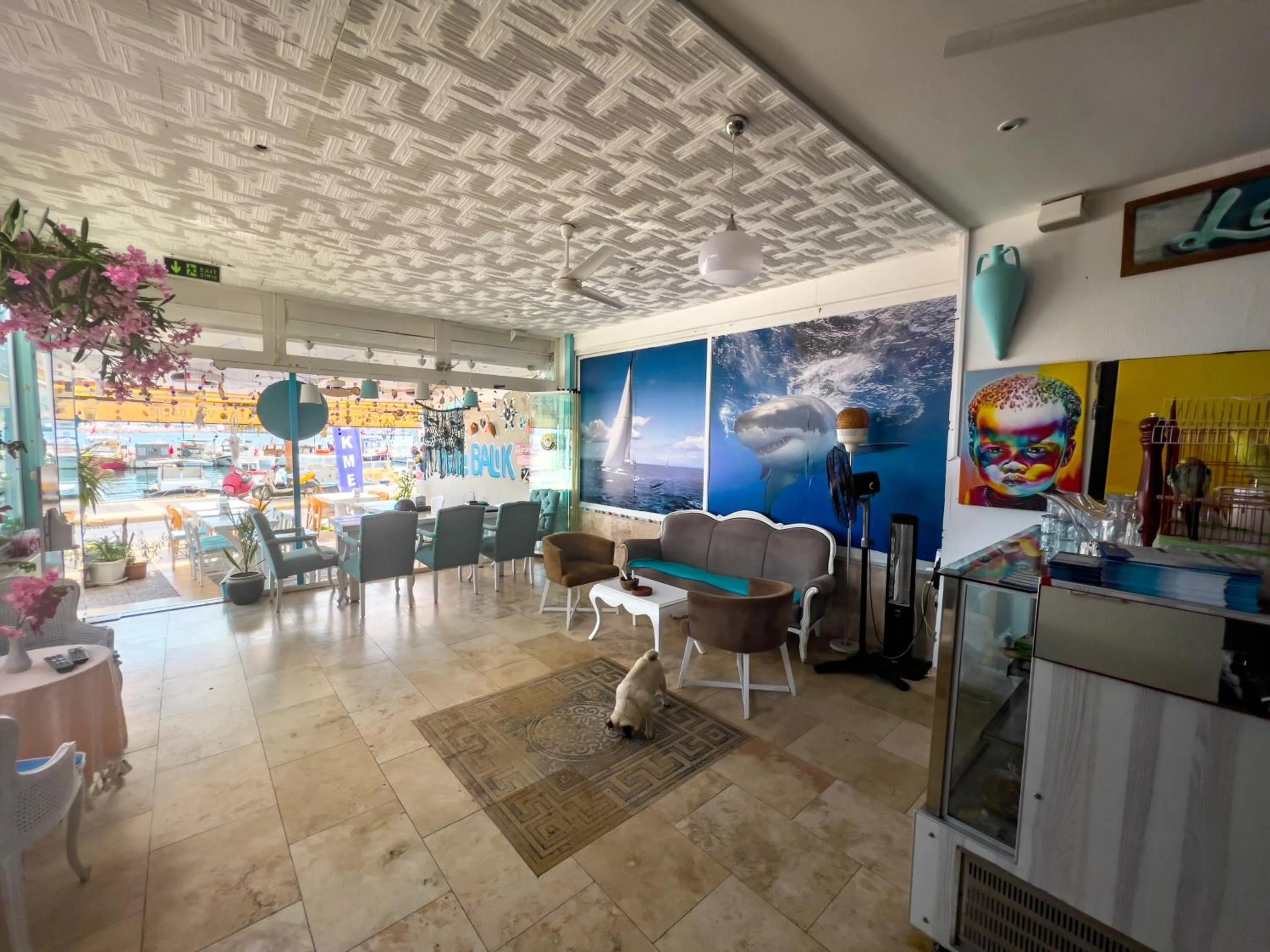 Lobby or reception in Larimar Hotel Cesme