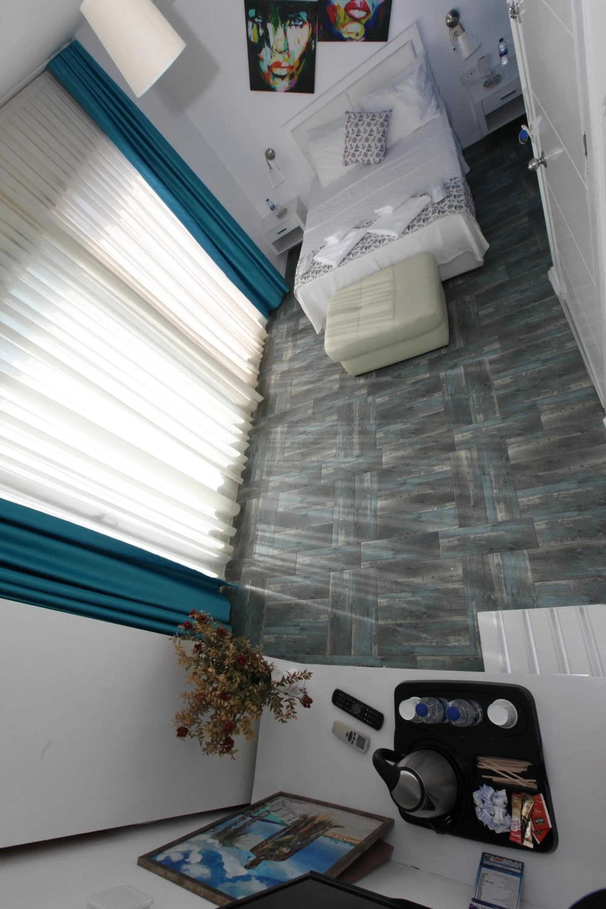 Photo of the whole room, Bed in Larimar Hotel Cesme