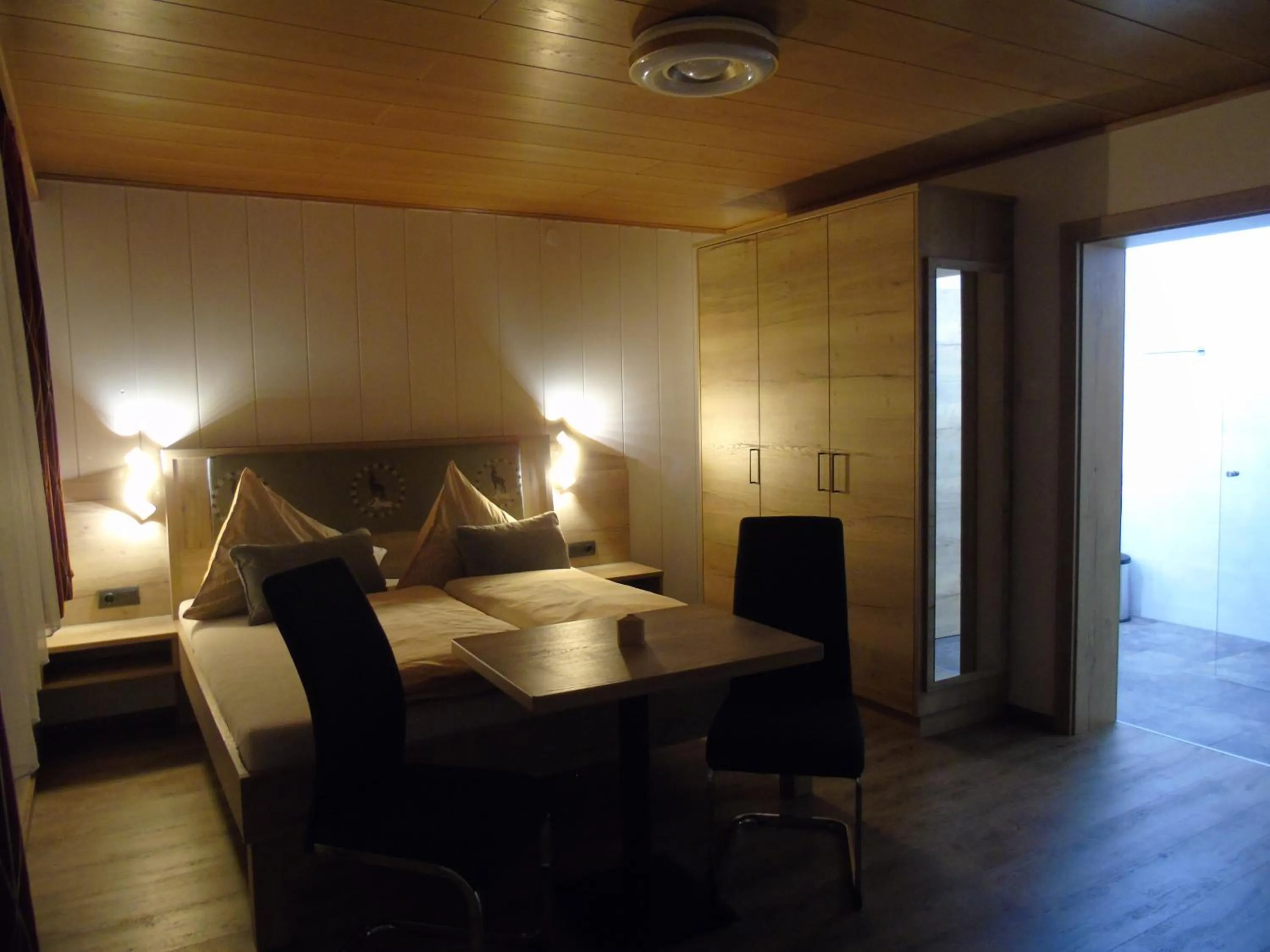 Bed in Pension Sonnleitner