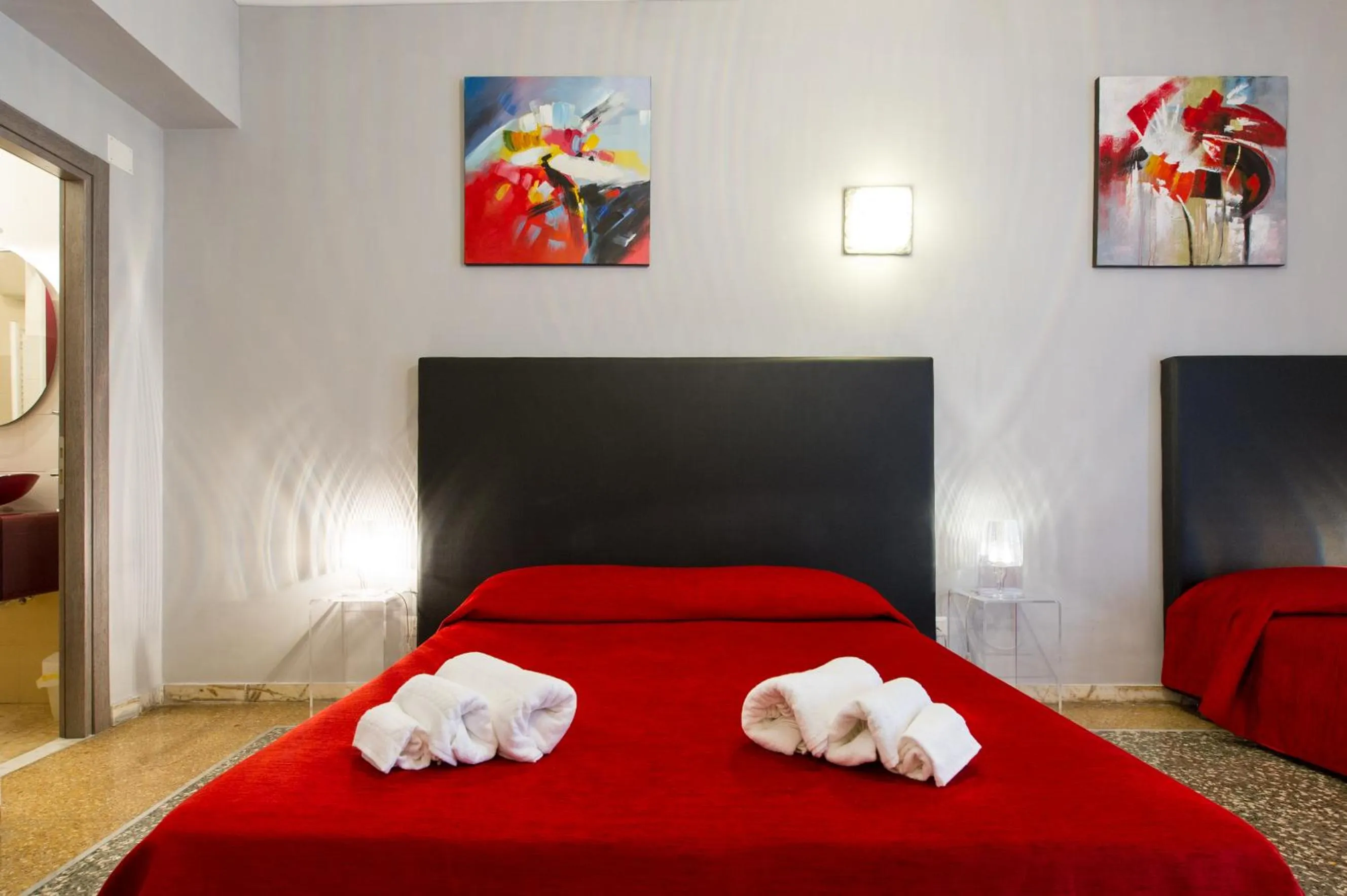 Bed in Domus Fabiola - Vaticano