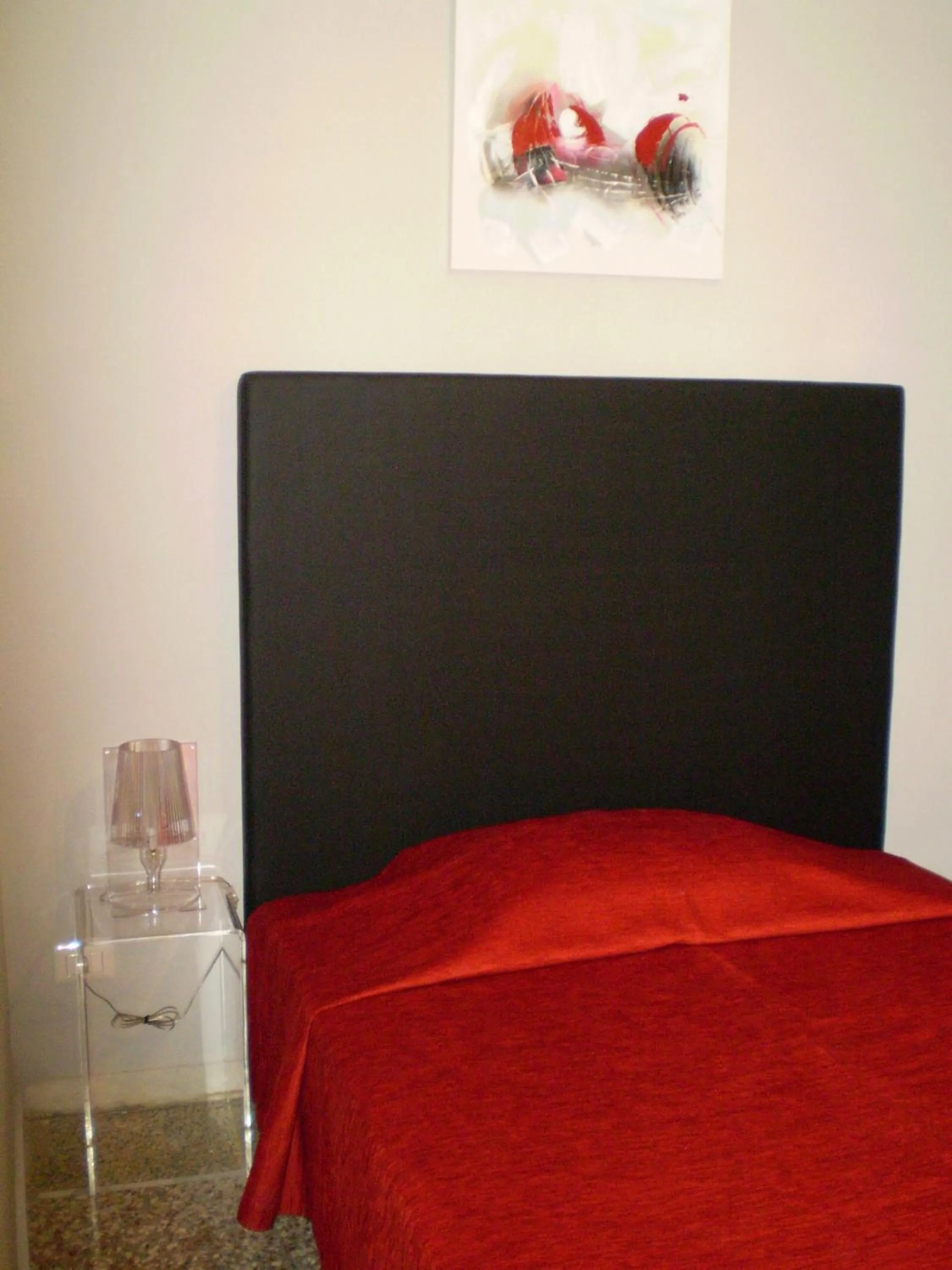 Bed in Domus Fabiola - Vaticano