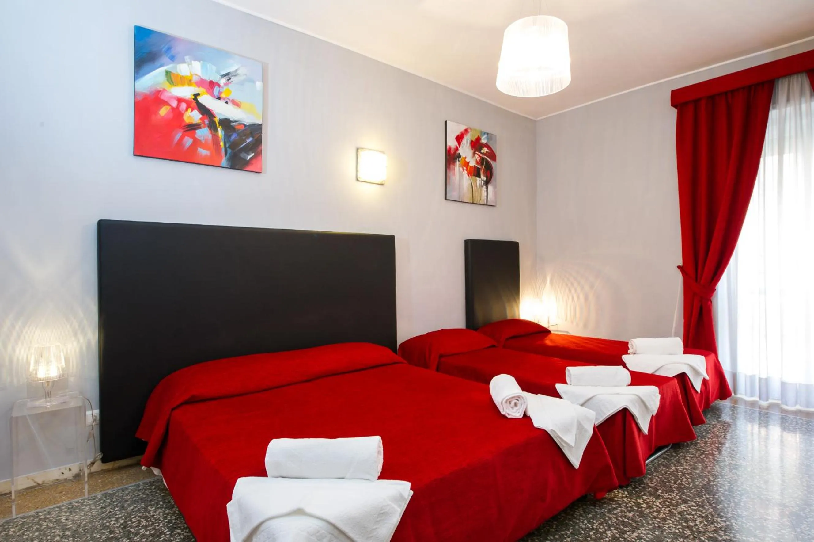 Bed in Domus Fabiola - Vaticano