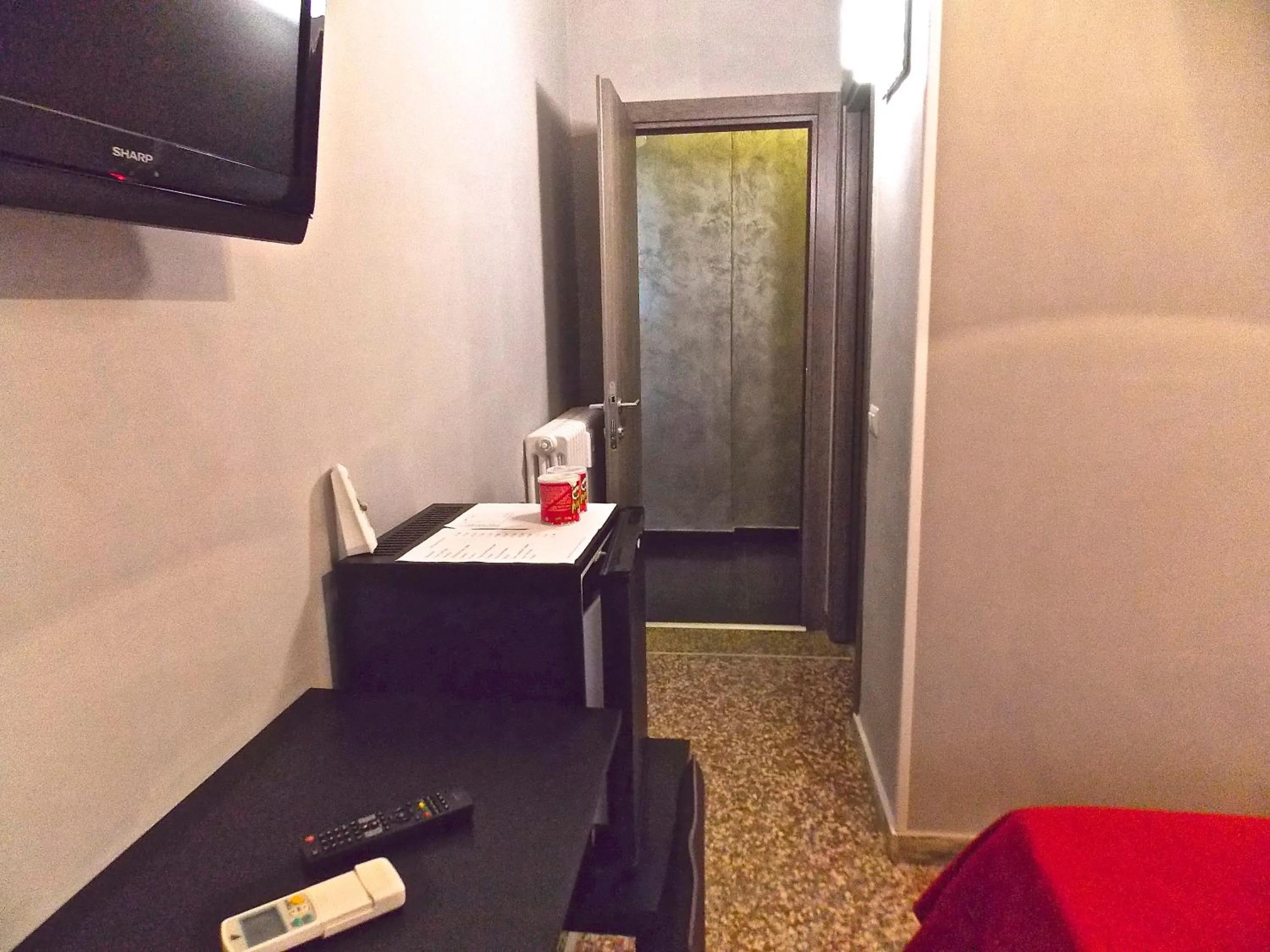 Bed in Domus Fabiola - Vaticano