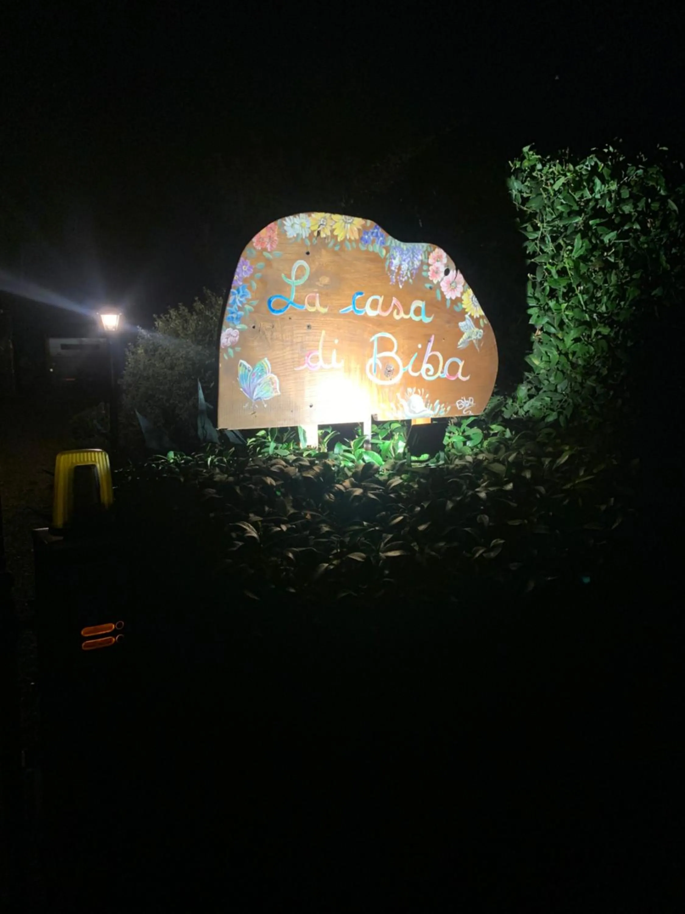 Property logo or sign in La Casa di Biba