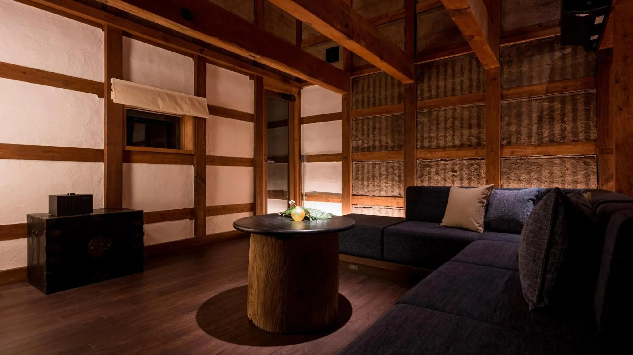 Photo of the whole room in LOQUAT西伊豆