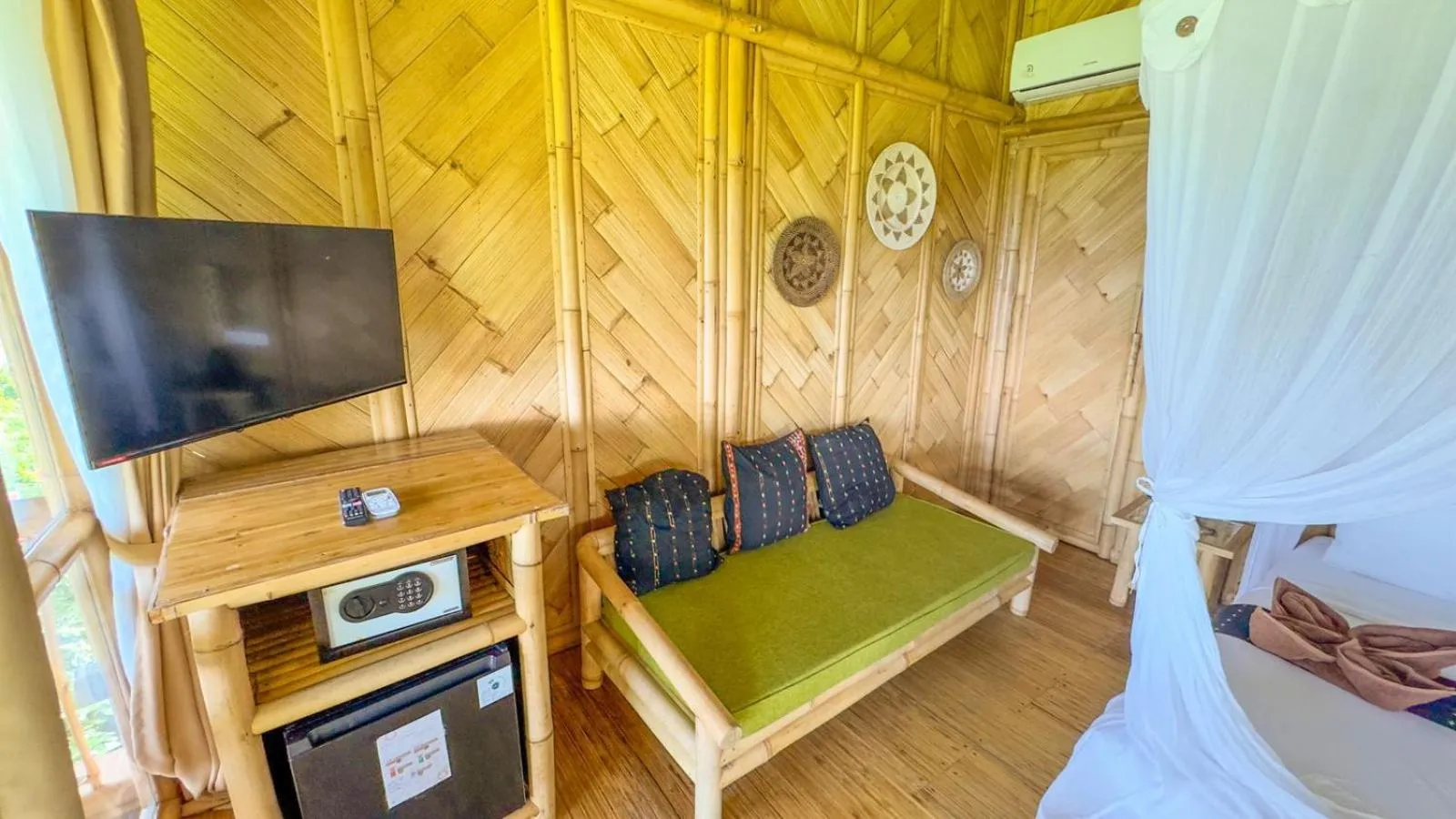 Bedroom, Bed in Elang Hillside Bamboo Villas