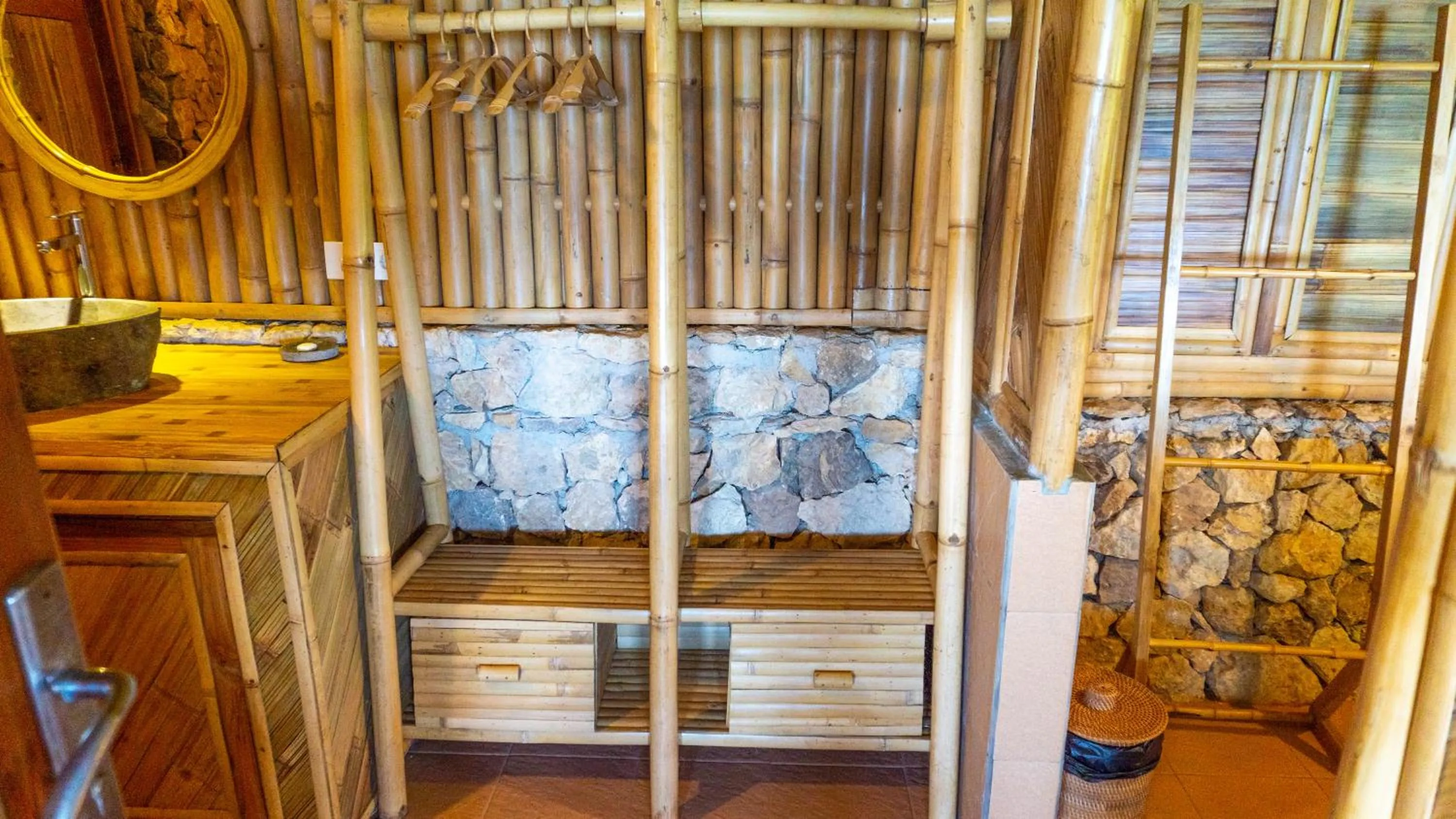 Shower in Elang Hillside Bamboo Villas
