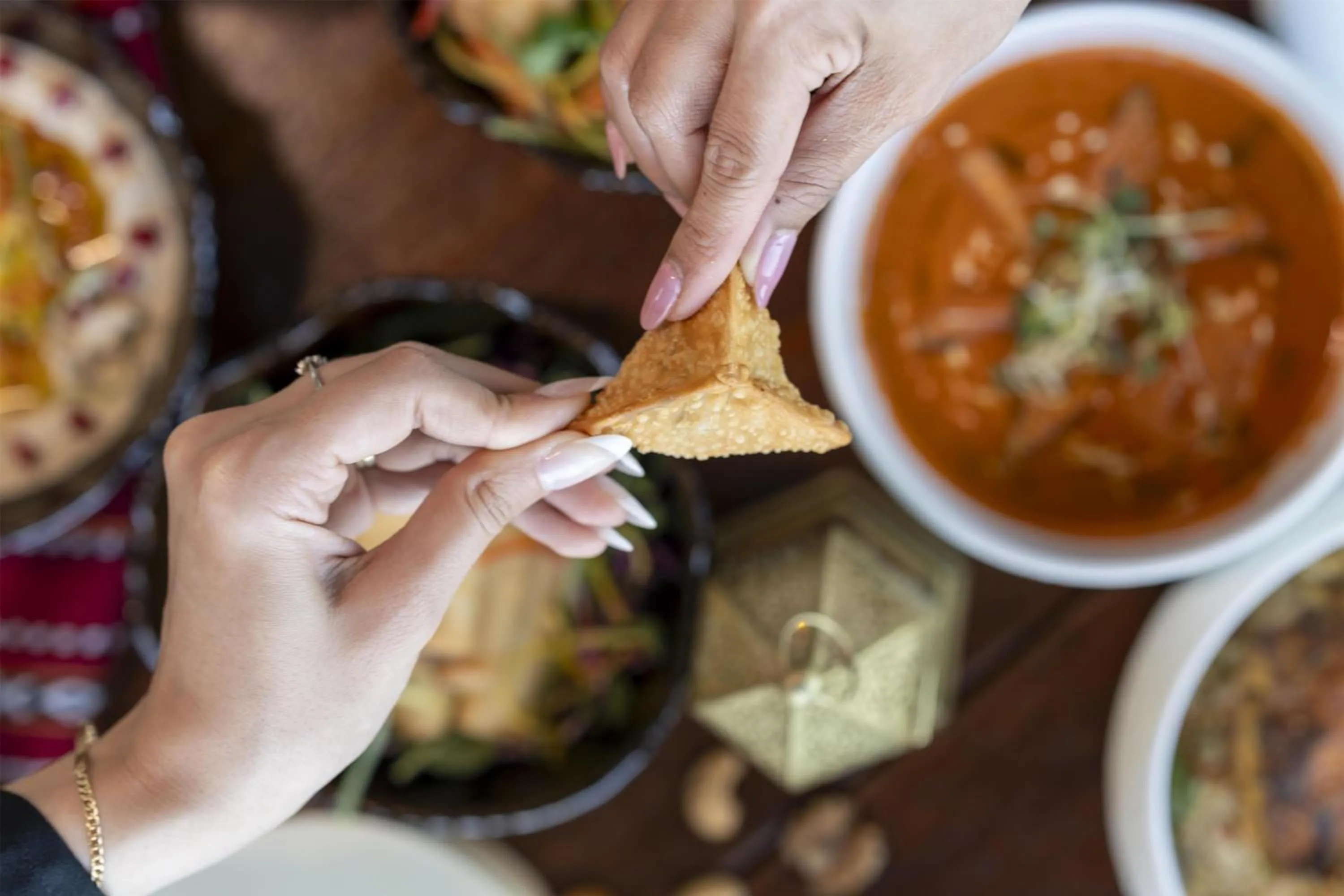 Food and drinks in Radisson Blu Hotel & Resort, Abu Dhabi Corniche