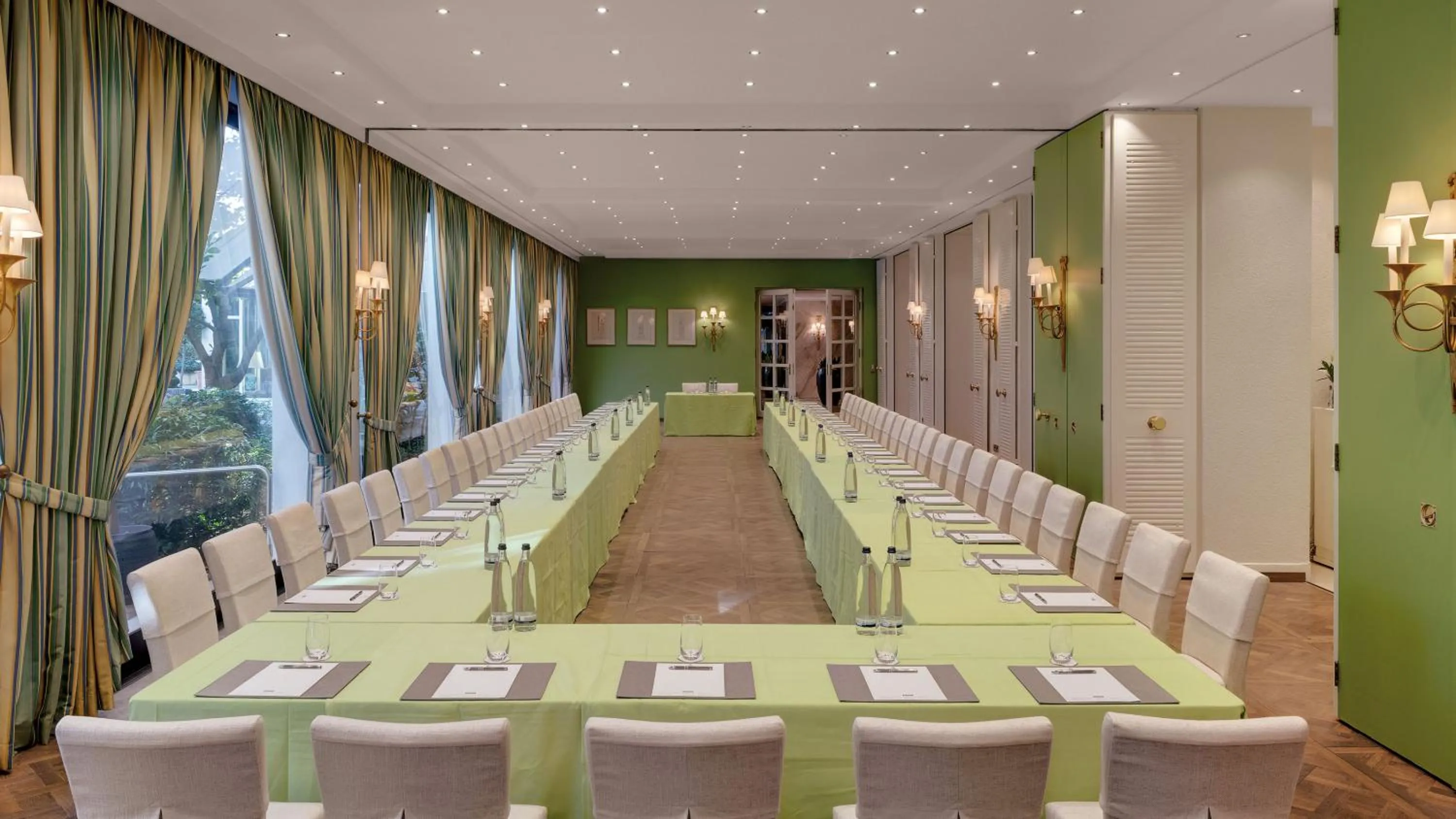 Business facilities in Hotel Europäischer Hof Heidelberg, Bestes Hotel Deutschlands in historischer Architektur