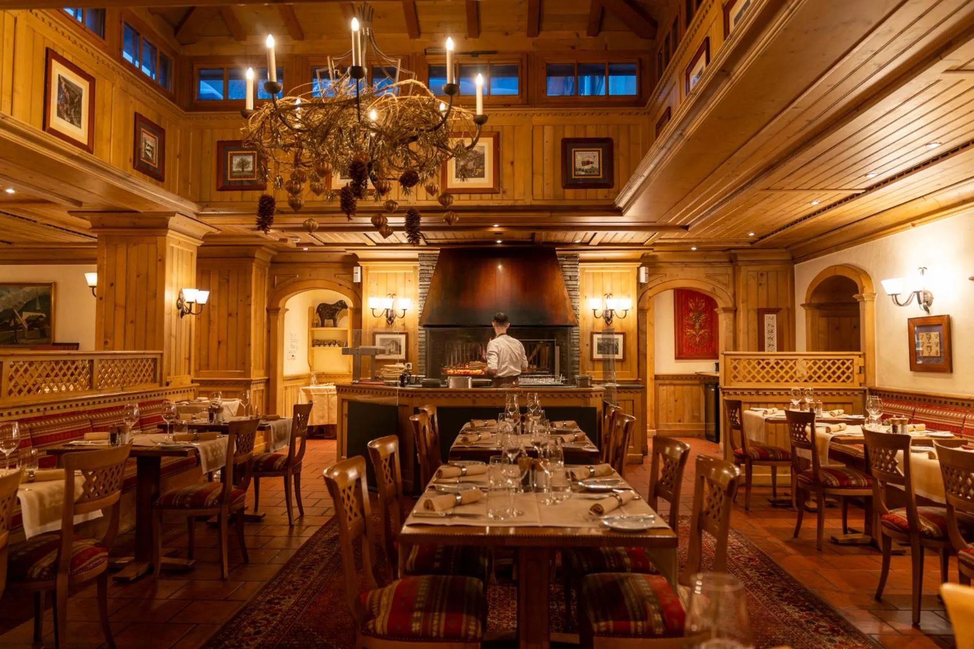 Restaurant/places to eat in Mont Cervin Palace