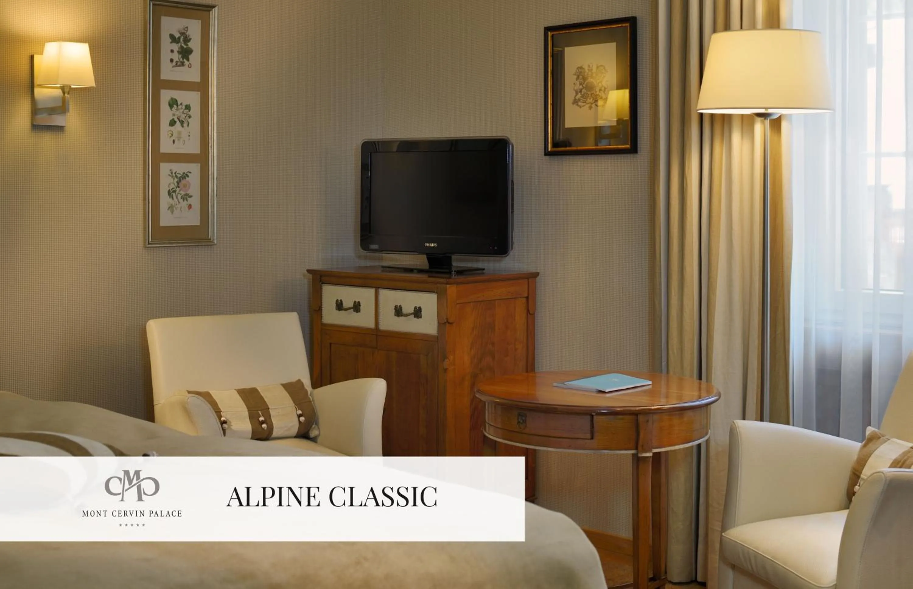 Bedroom, Bed in Mont Cervin Palace