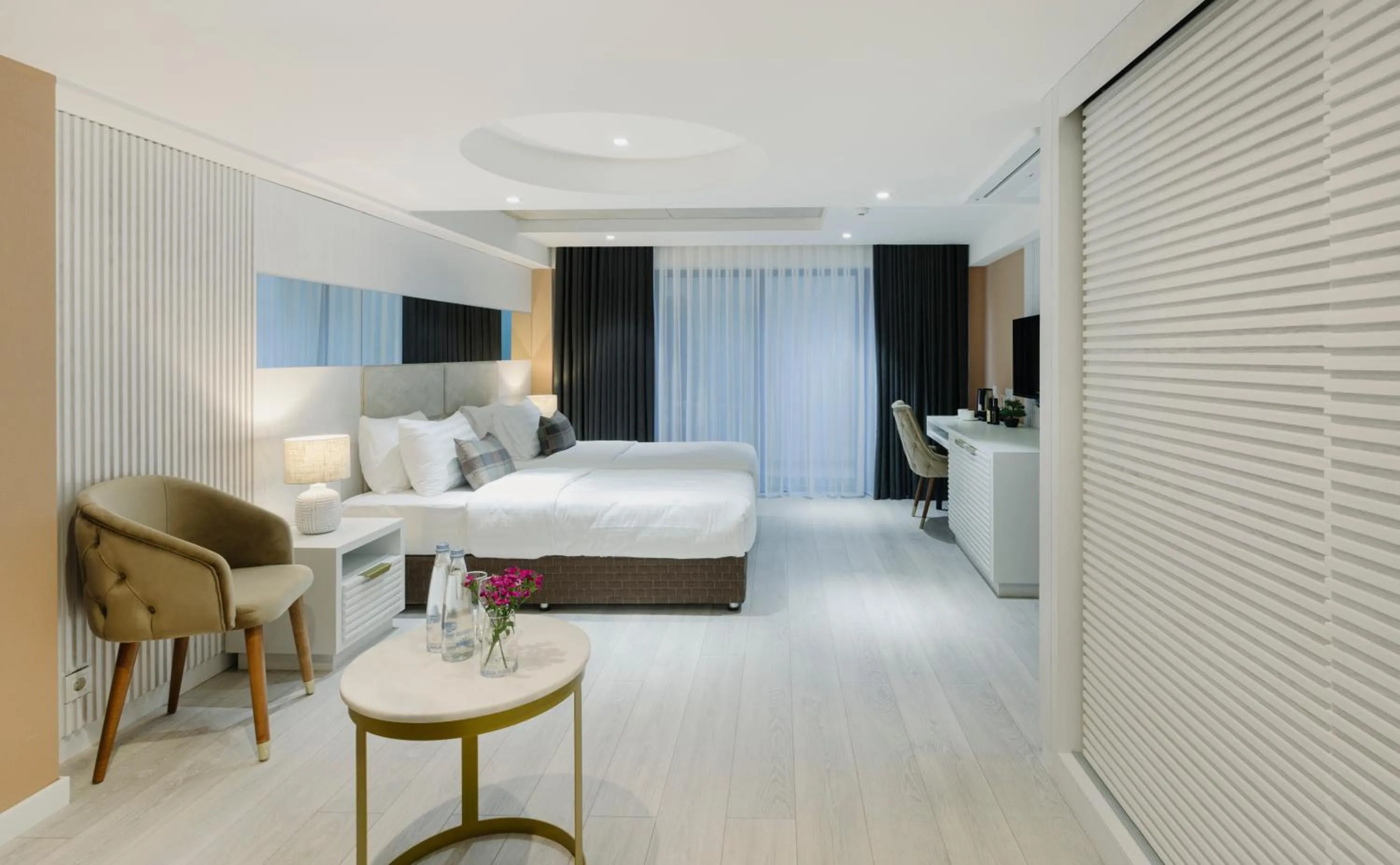 Photo of the whole room, Bed in Original Boutique Aparthotel