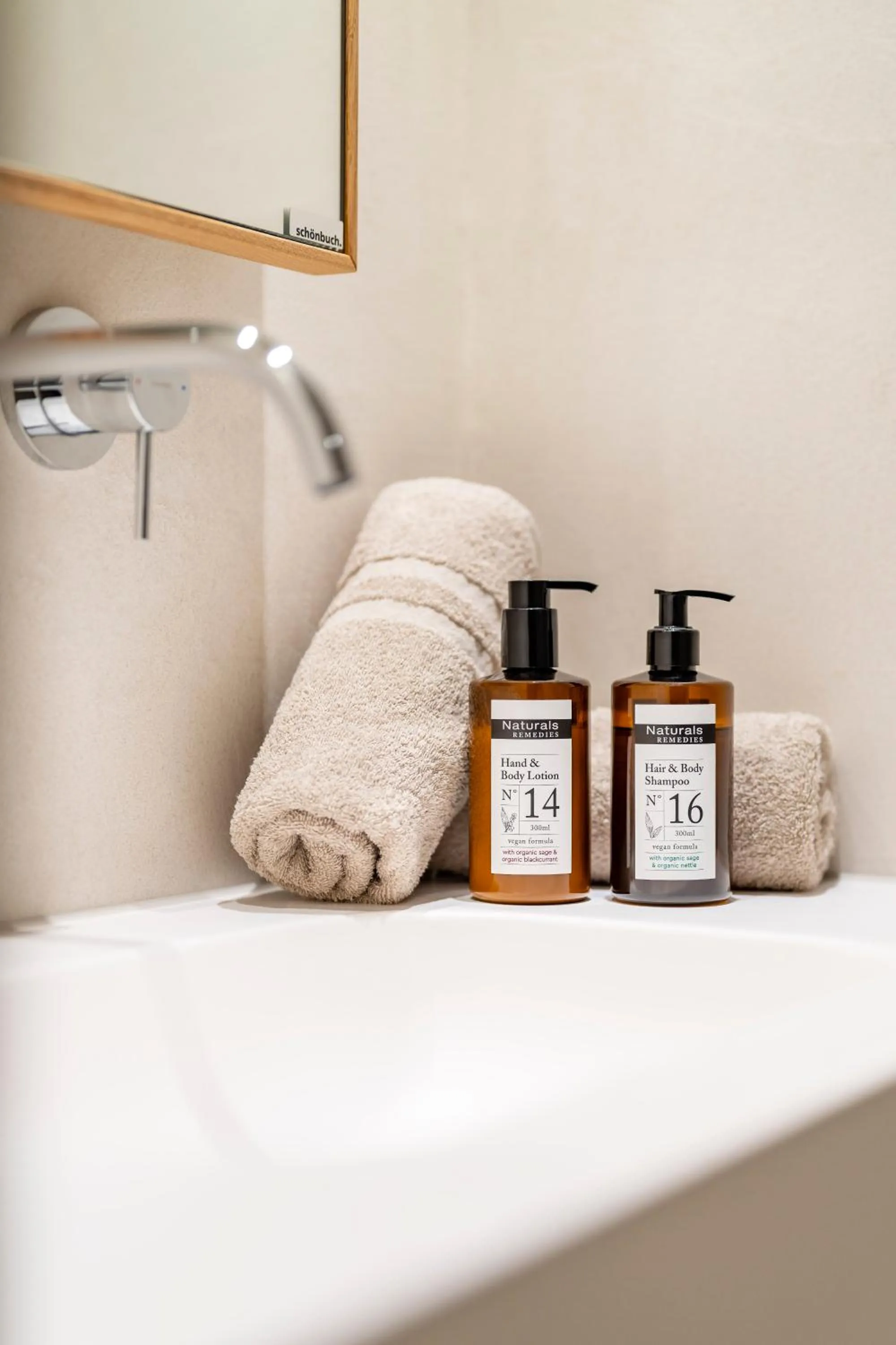 Bathroom in Posthotel Lechtal, Arlberg