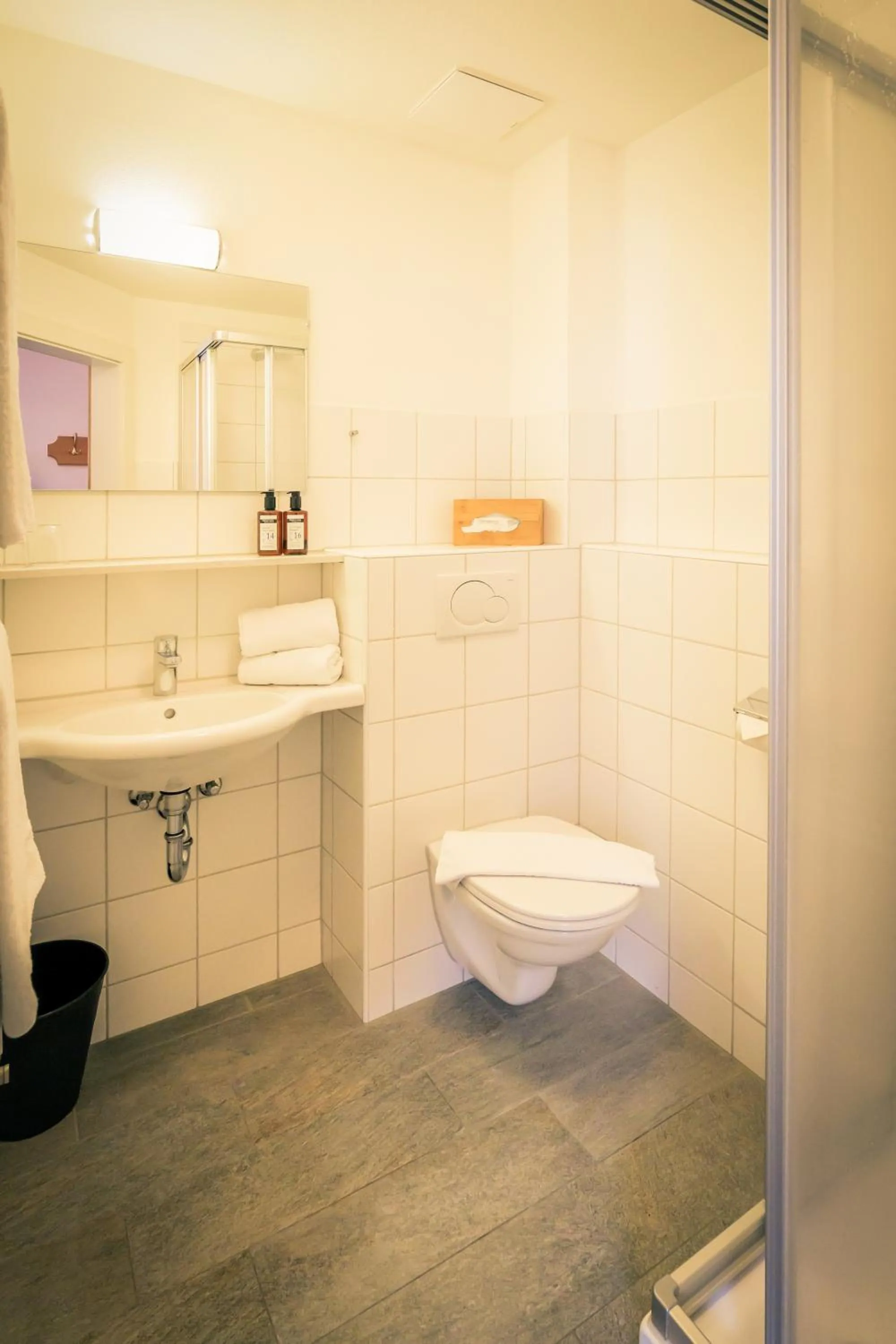 Shower in Posthotel Lechtal, Arlberg