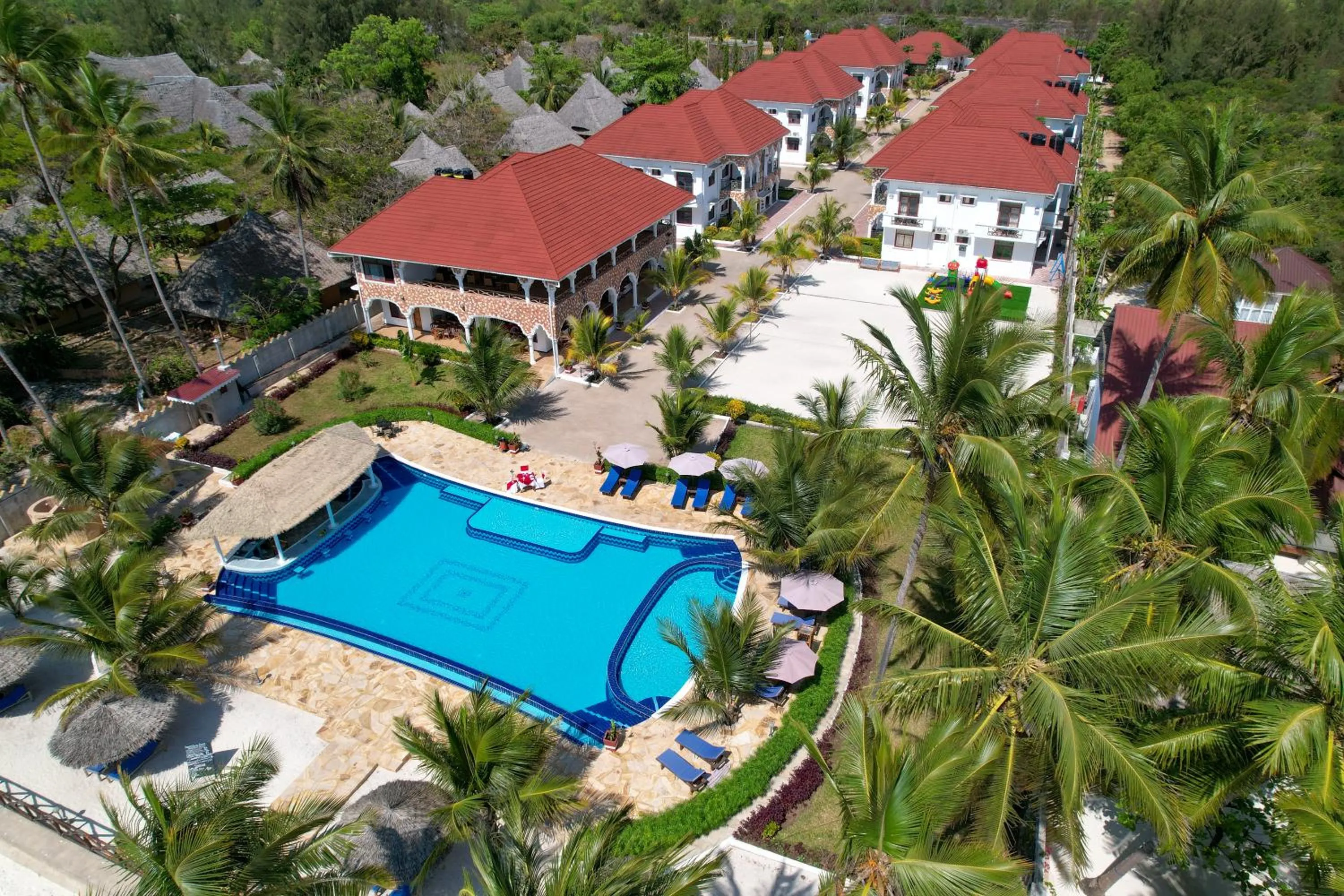 Bird's eye view in Sunny Palms Beach Bungalows