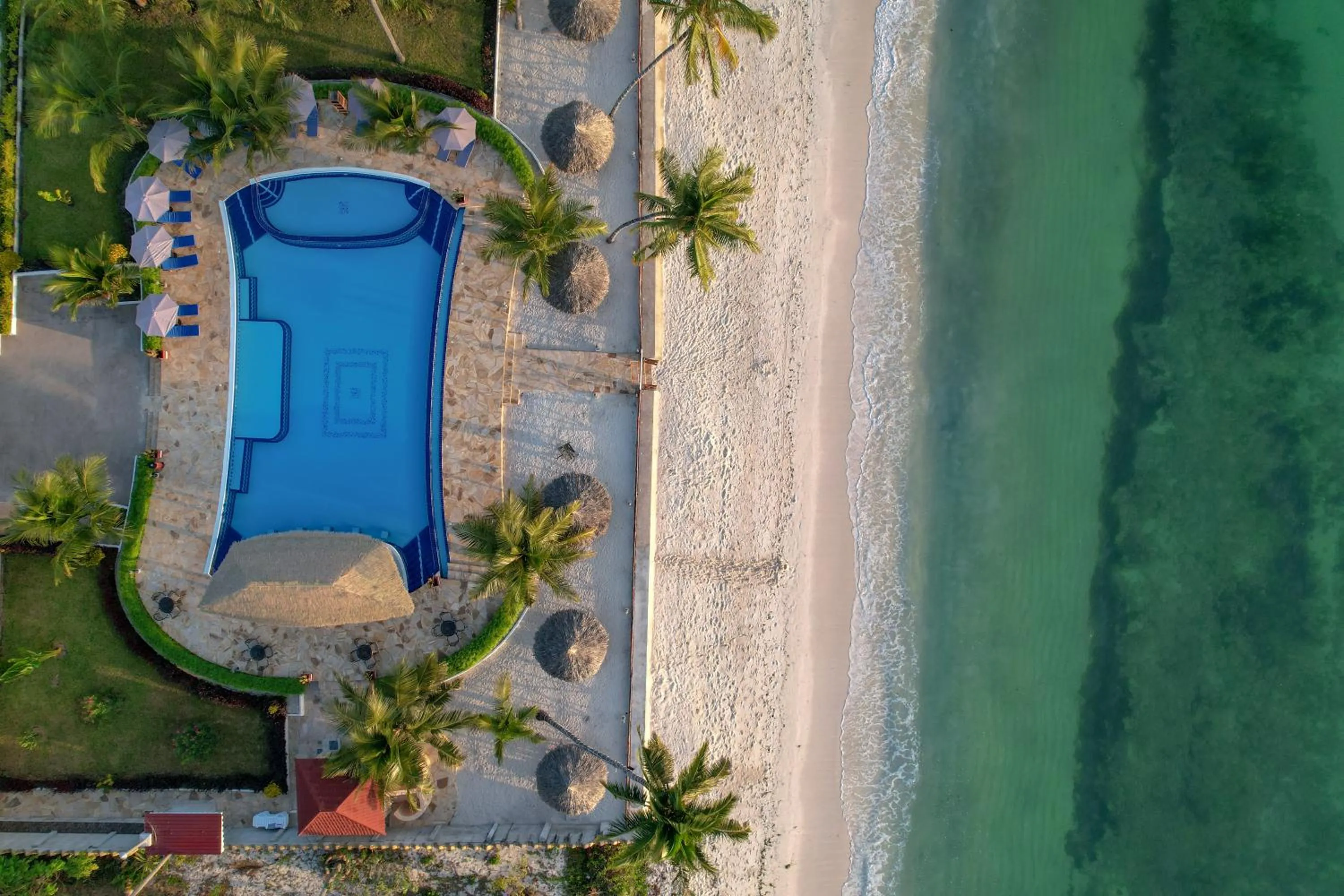 Bird's eye view in Sunny Palms Beach Bungalows