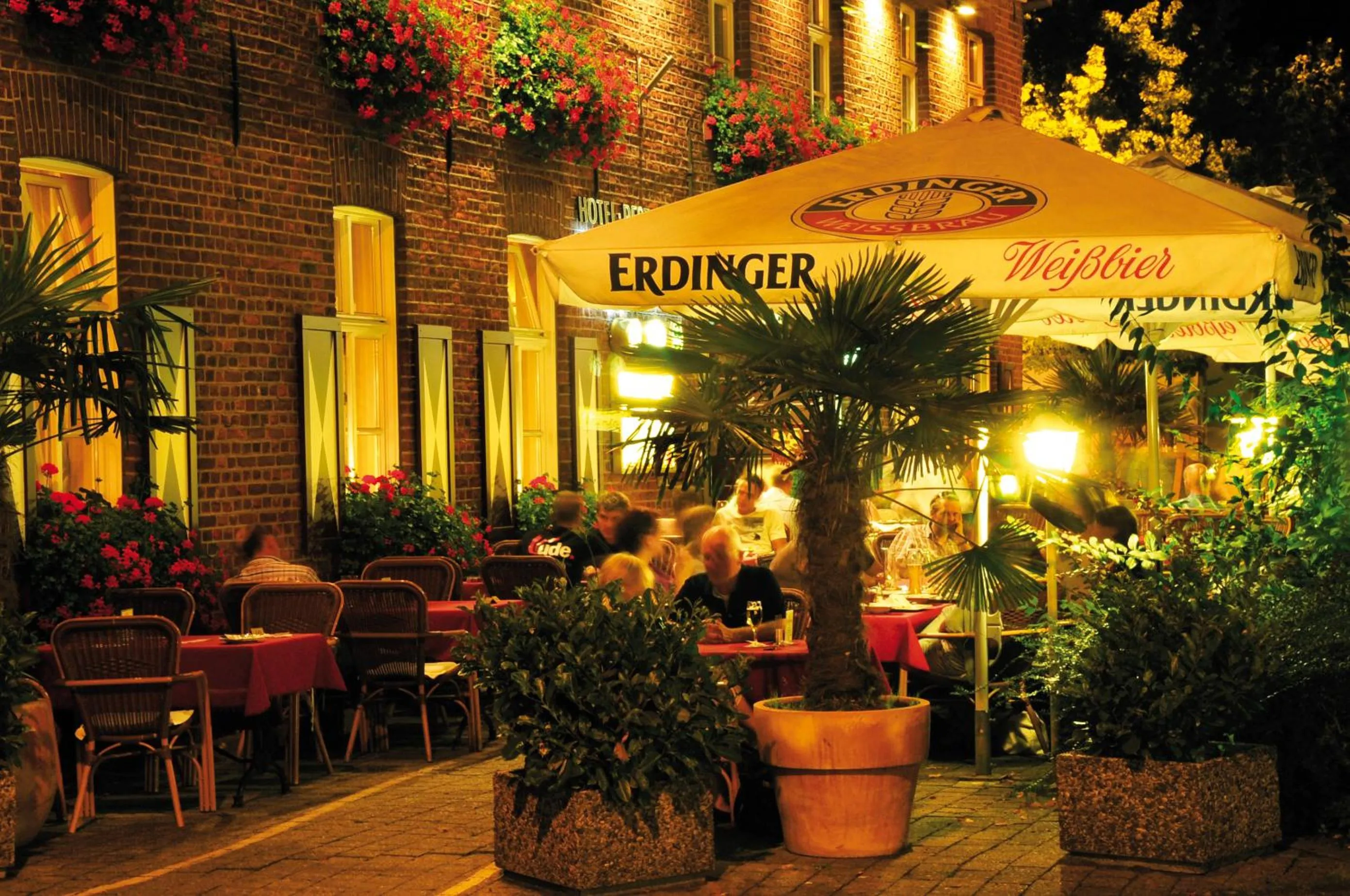 Facade/entrance in Hotel Restaurant Doppeladler