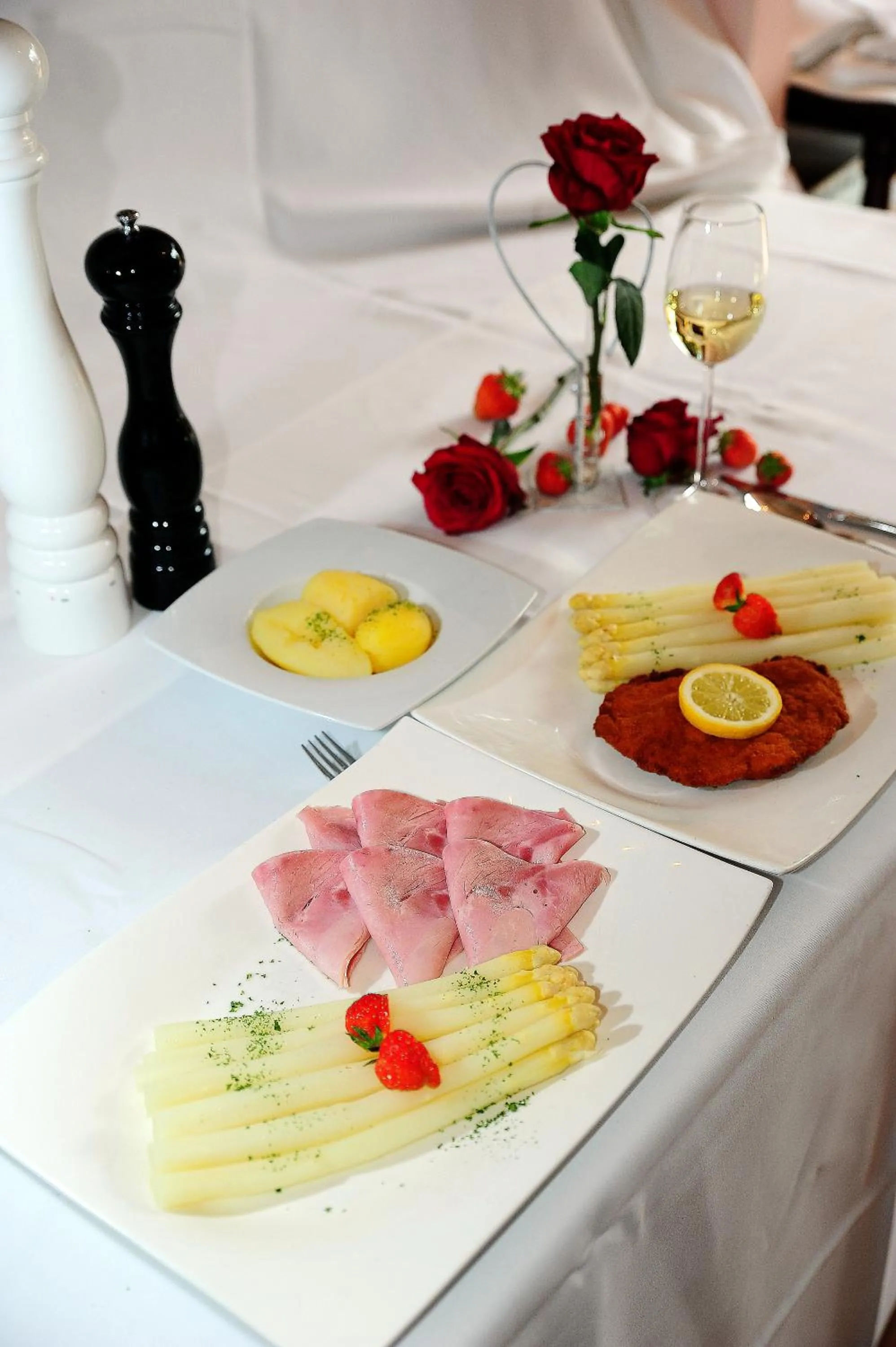 Restaurant/places to eat in Hotel Restaurant Doppeladler