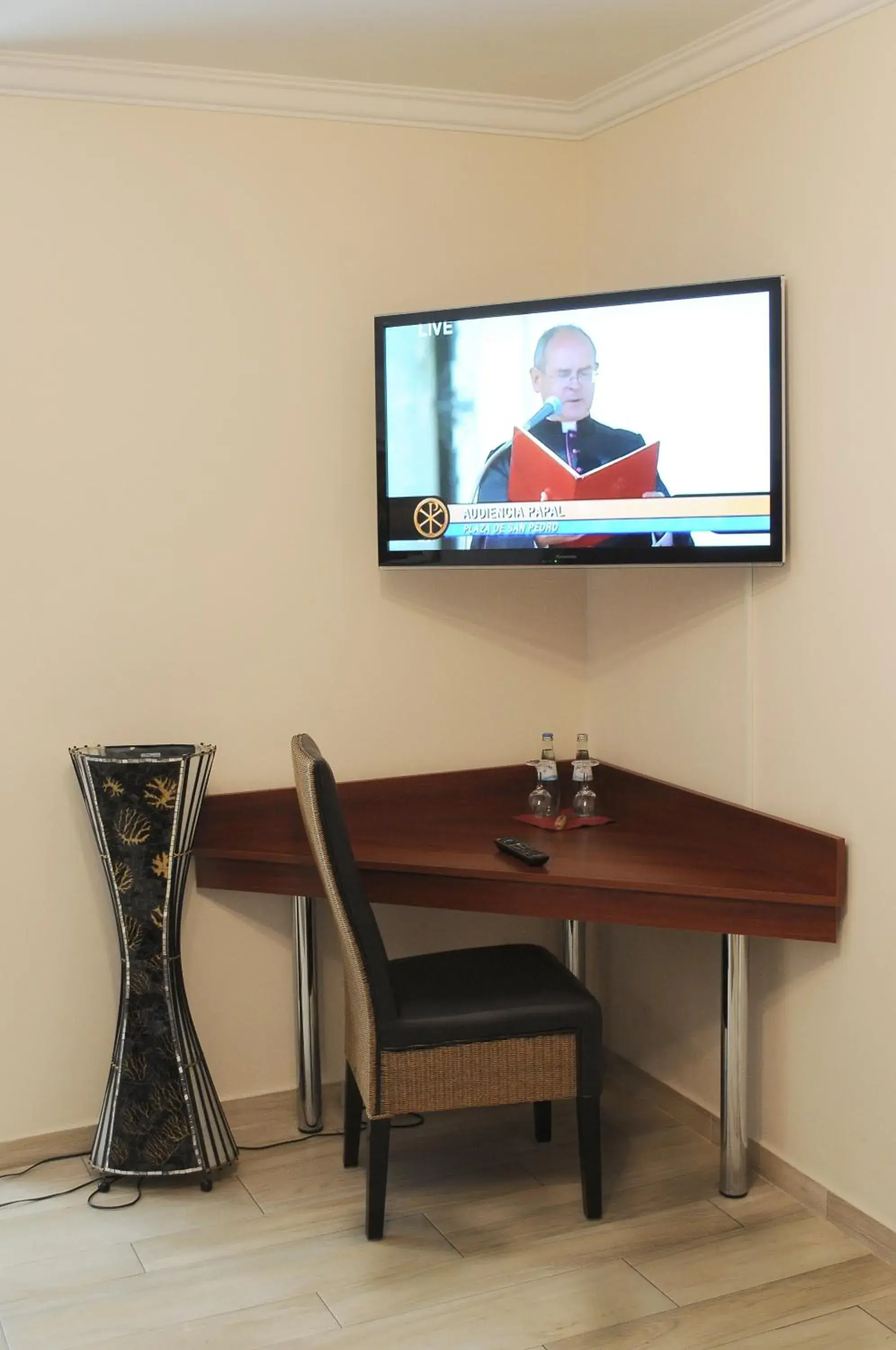 Executive Two-Bedroom Suite - single occupancy in Hotel Restaurant Doppeladler Executive Two-Bedroom Suite - single occupancy in Hotel Restaurant Doppeladler