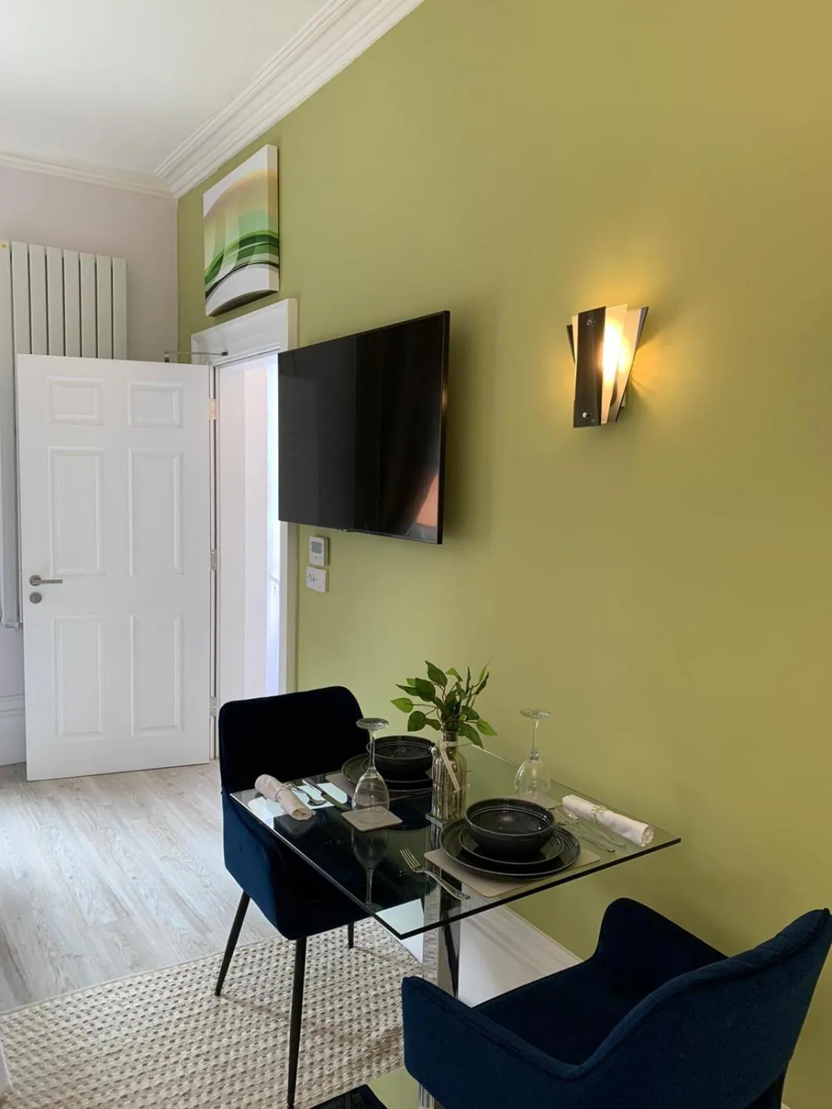 TV and multimedia in Winckley Square Residences