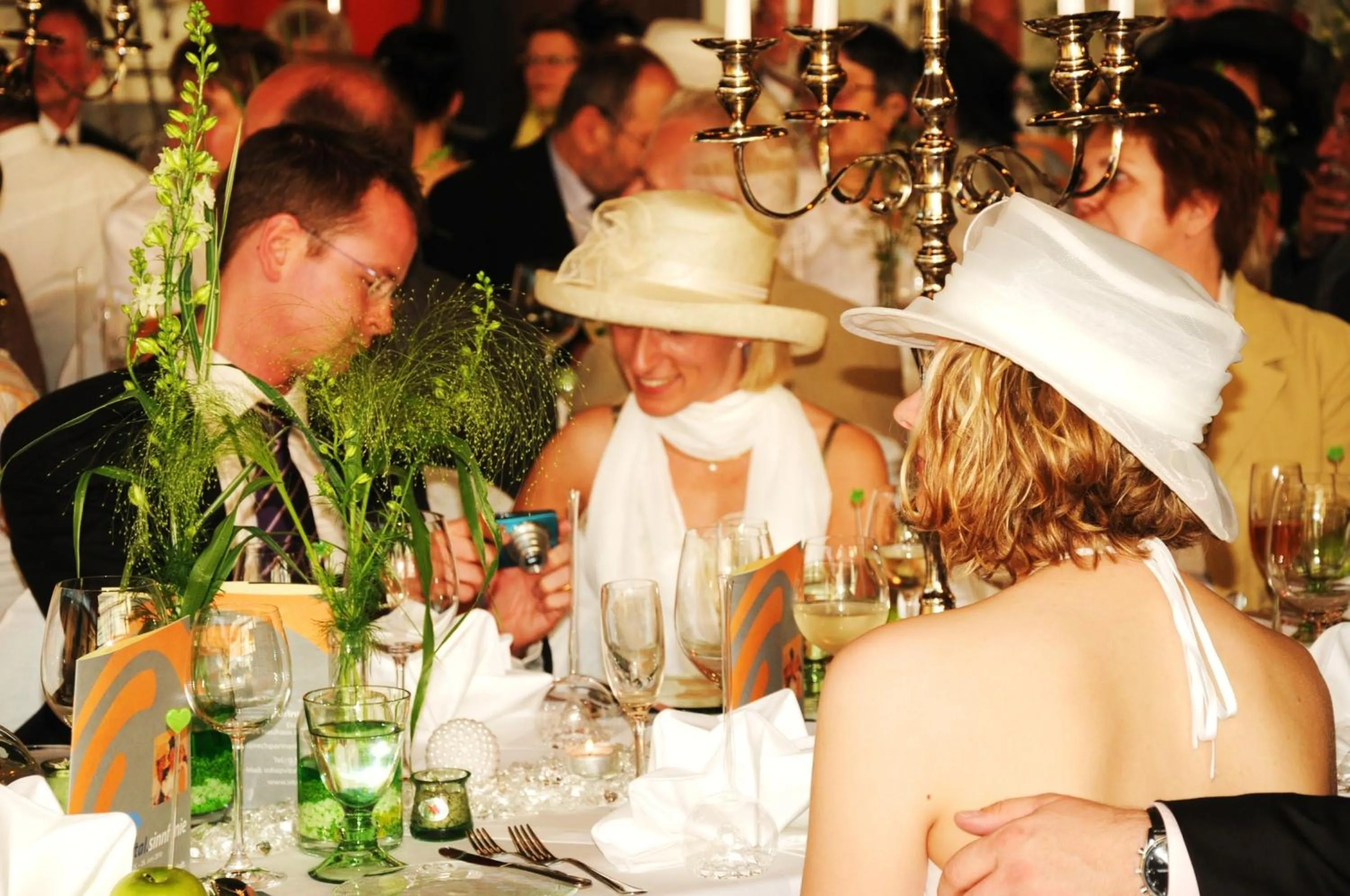 People in Hotel Schieferhof - GlasLUST