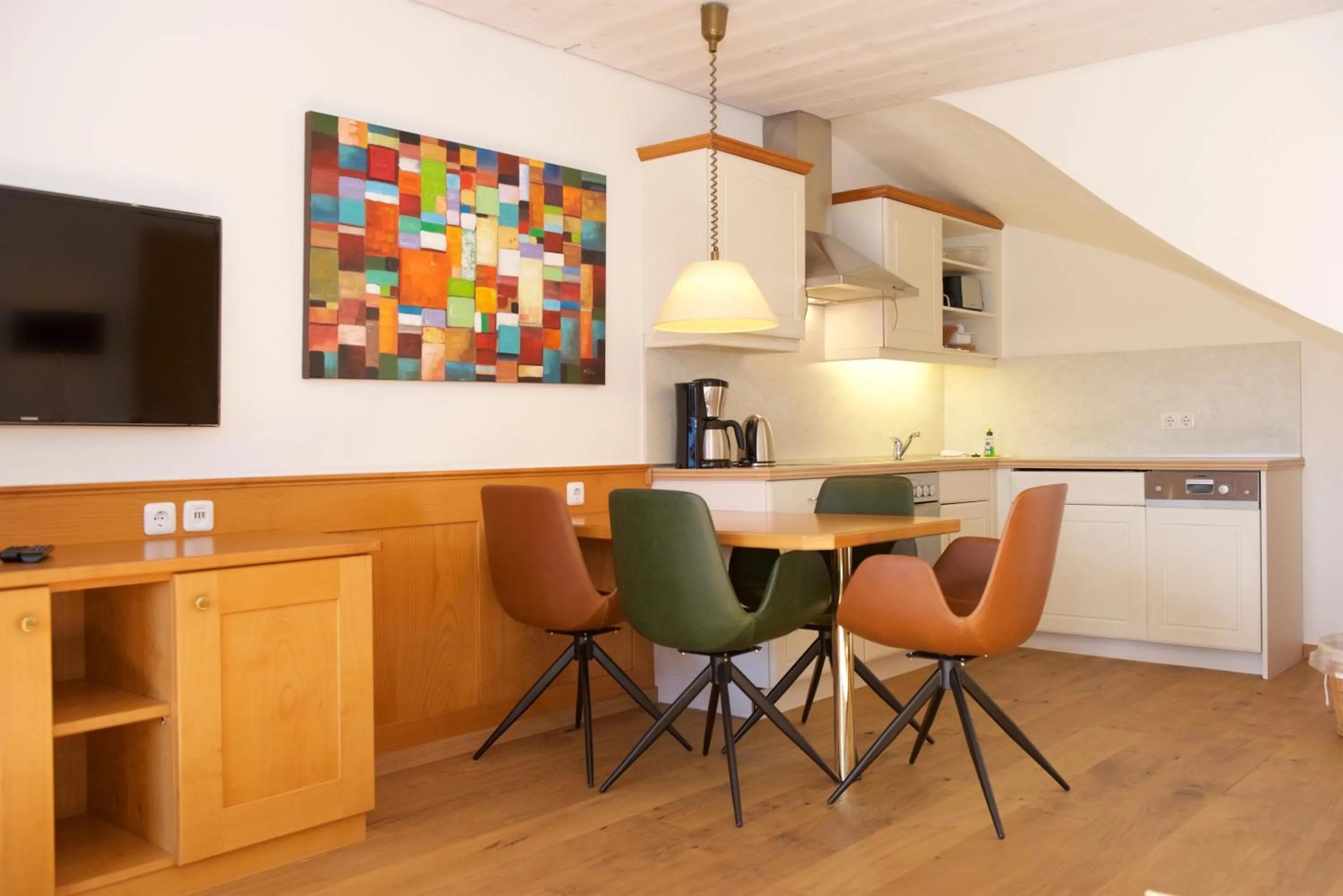 Kitchen or kitchenette in Landhaus Kössel