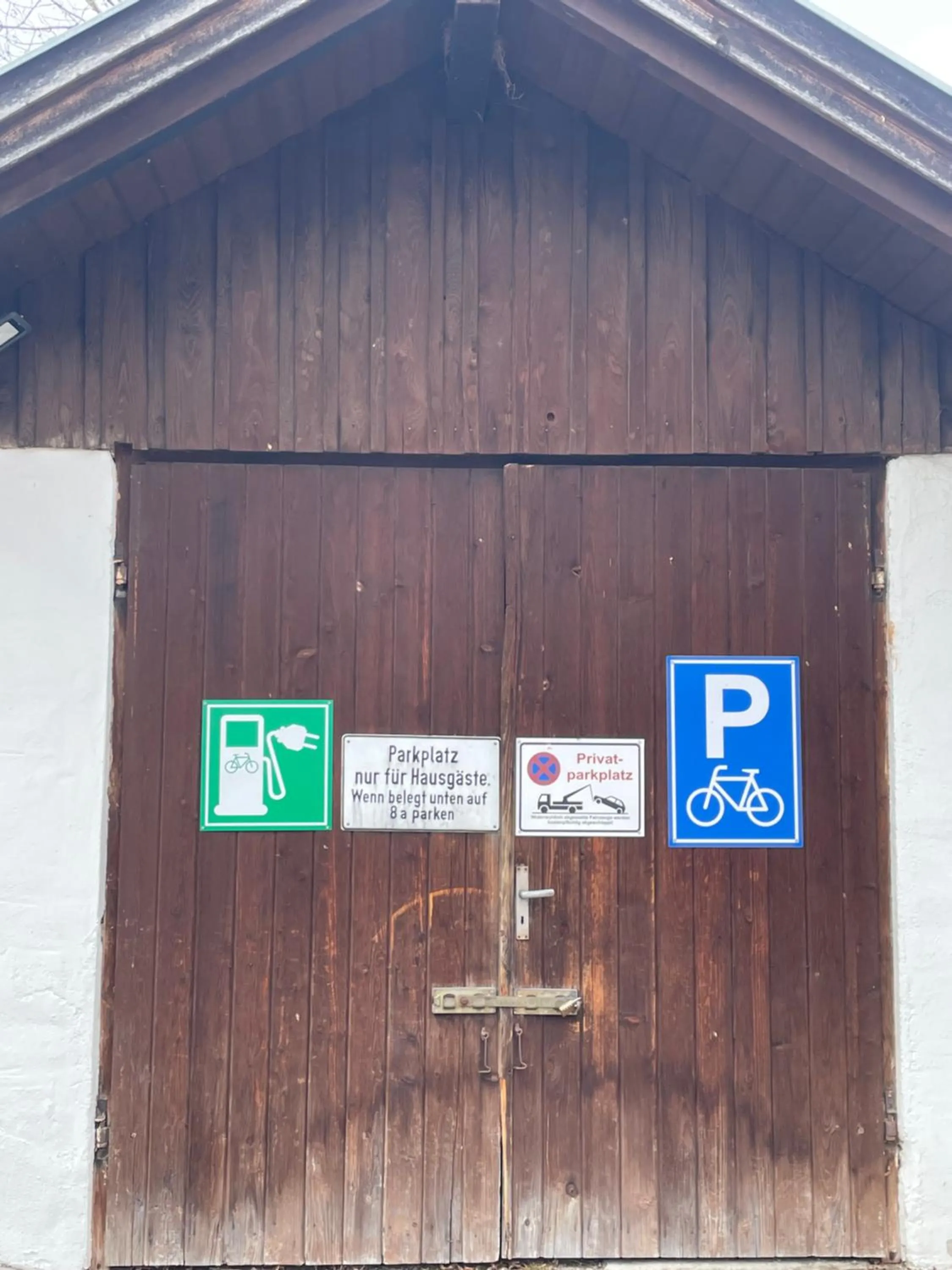 Cycling in Landhaus Kössel