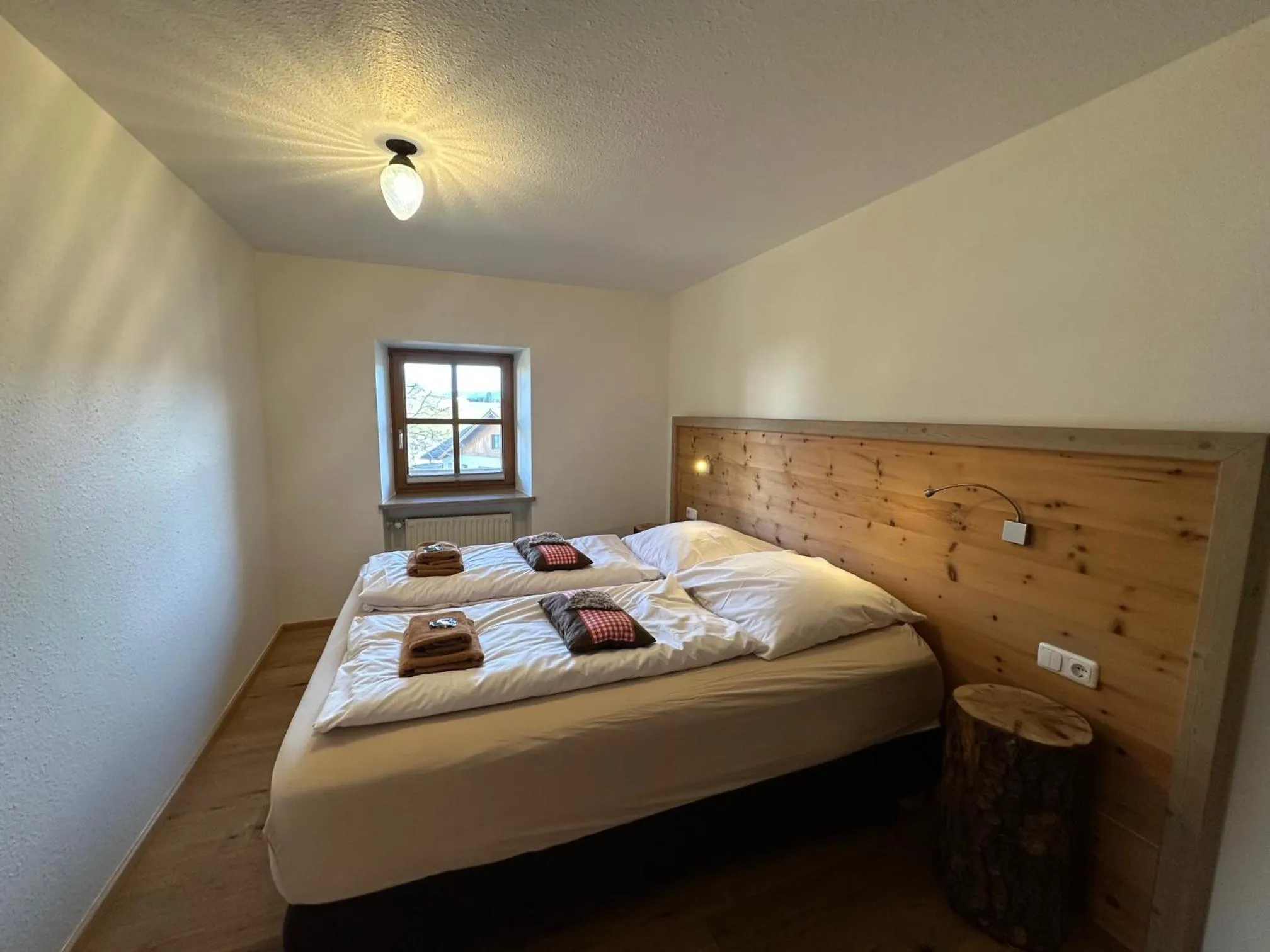 Bed in Landhaus Kössel