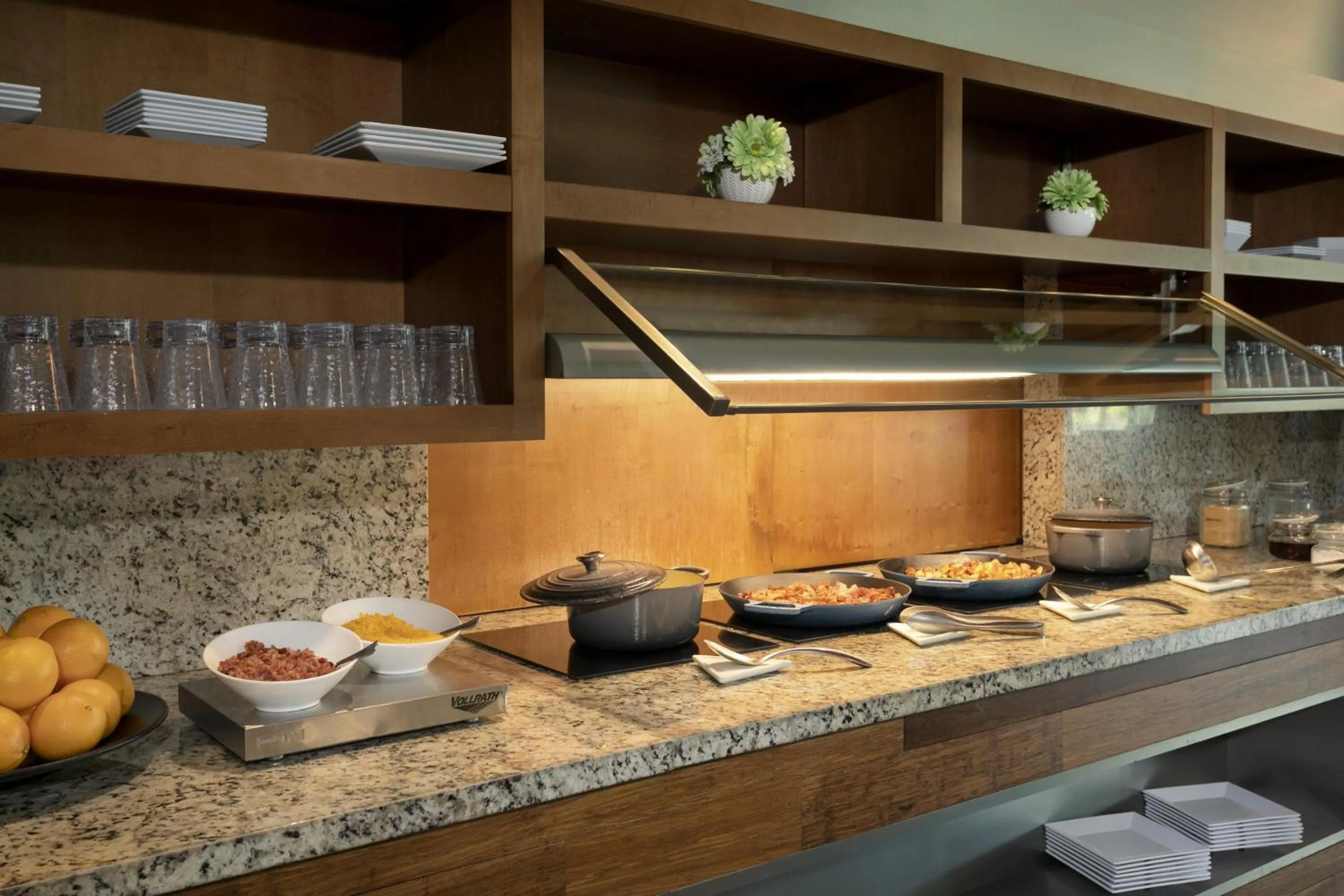 Restaurant/places to eat in Hyatt Place Bayamon