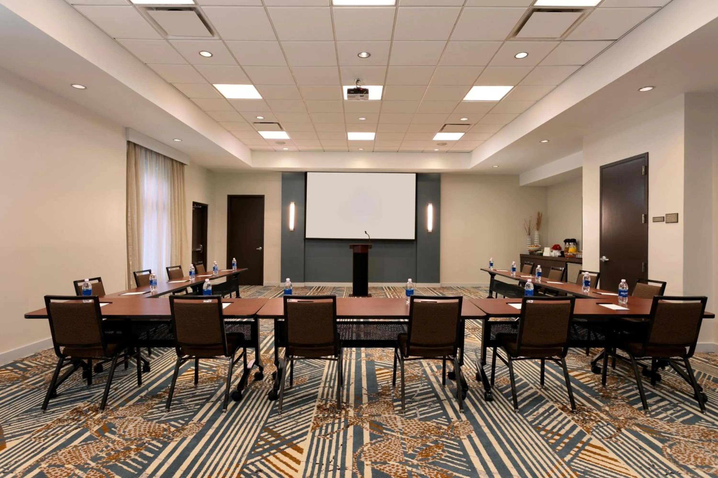 Meeting/conference room in Hyatt Place Bayamon