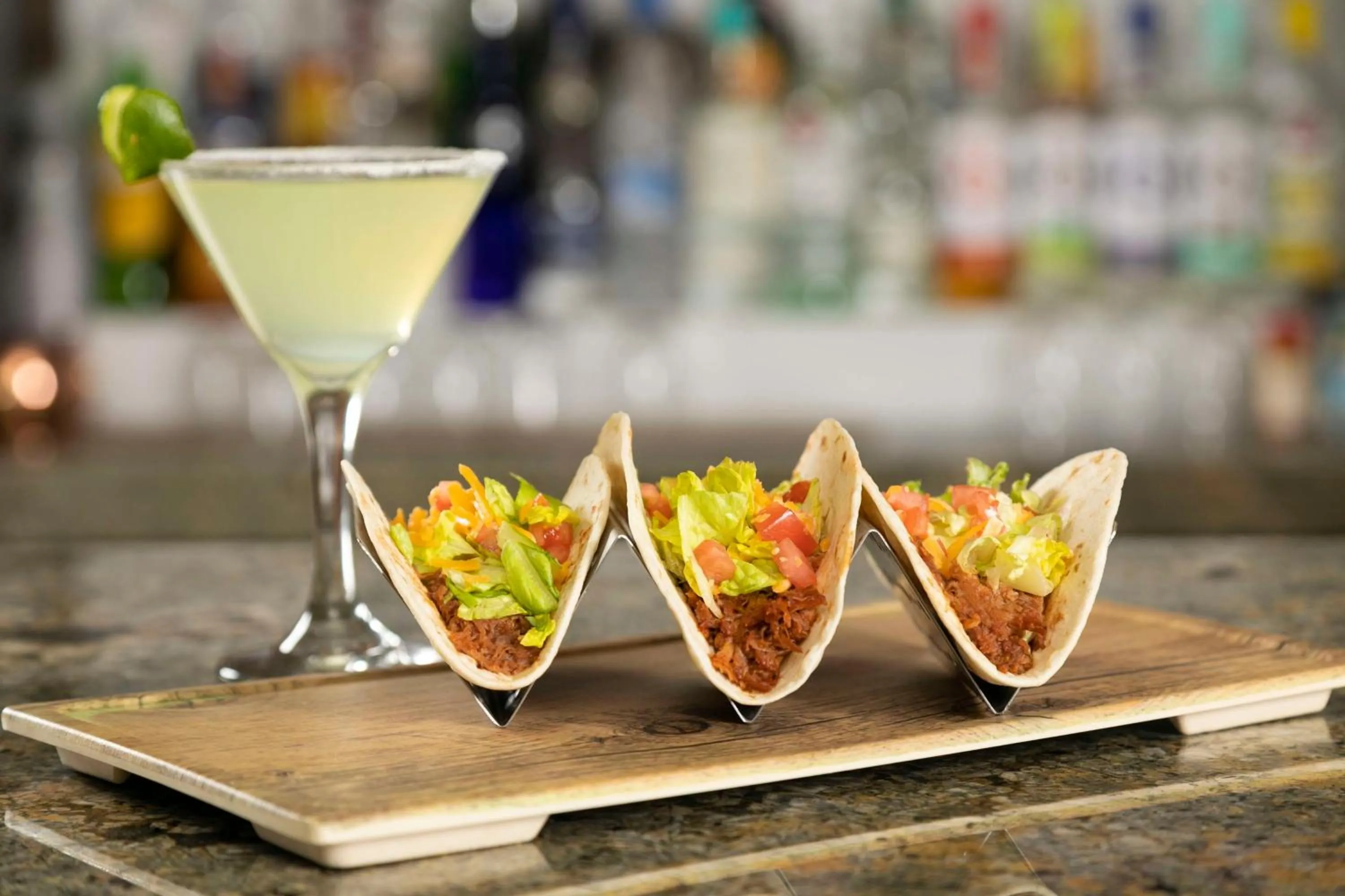 Restaurant/places to eat in Hyatt Place Bayamon