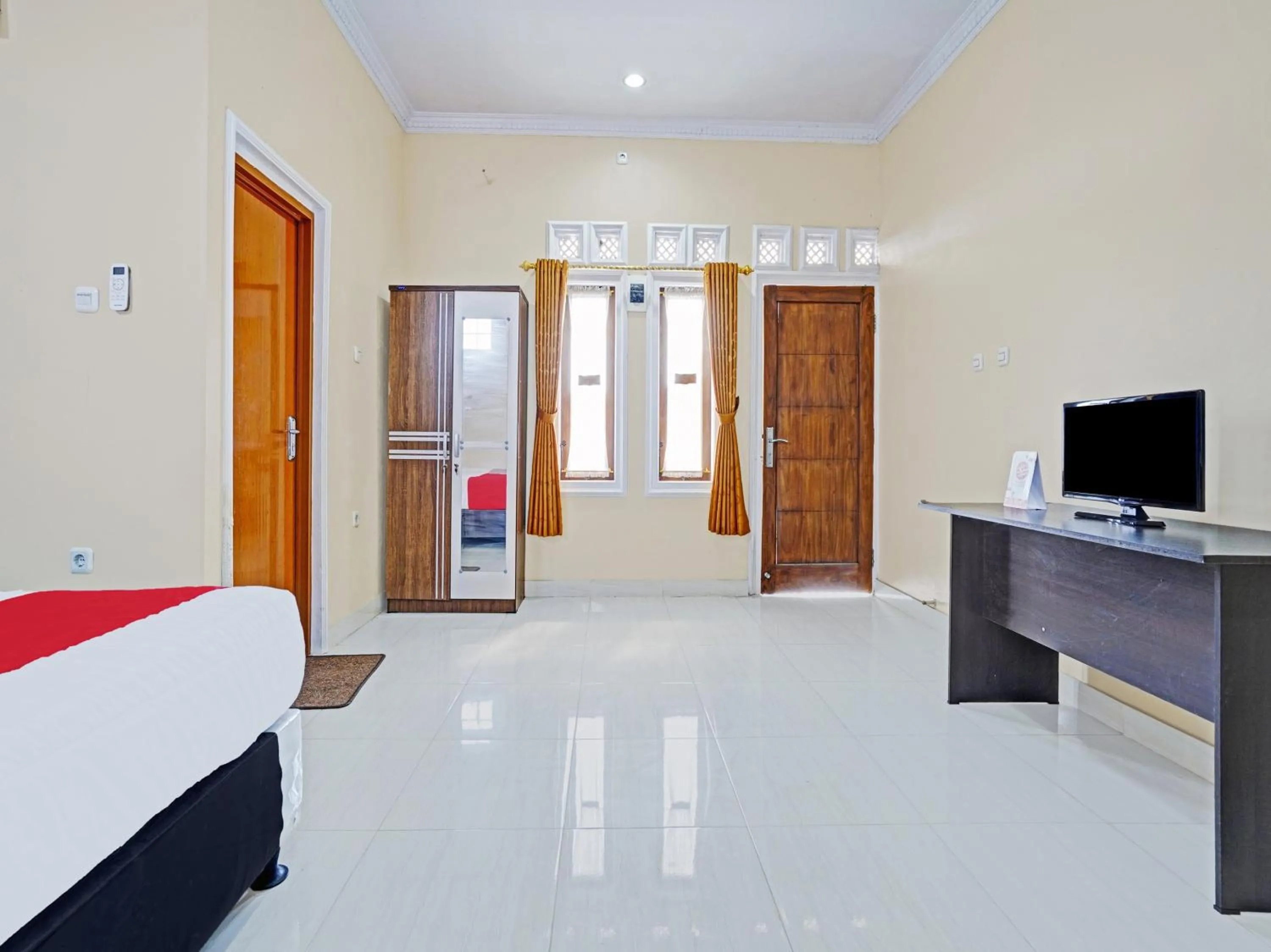 Bedroom in OYO 90416 Wisma Wayang Ajen Syariah