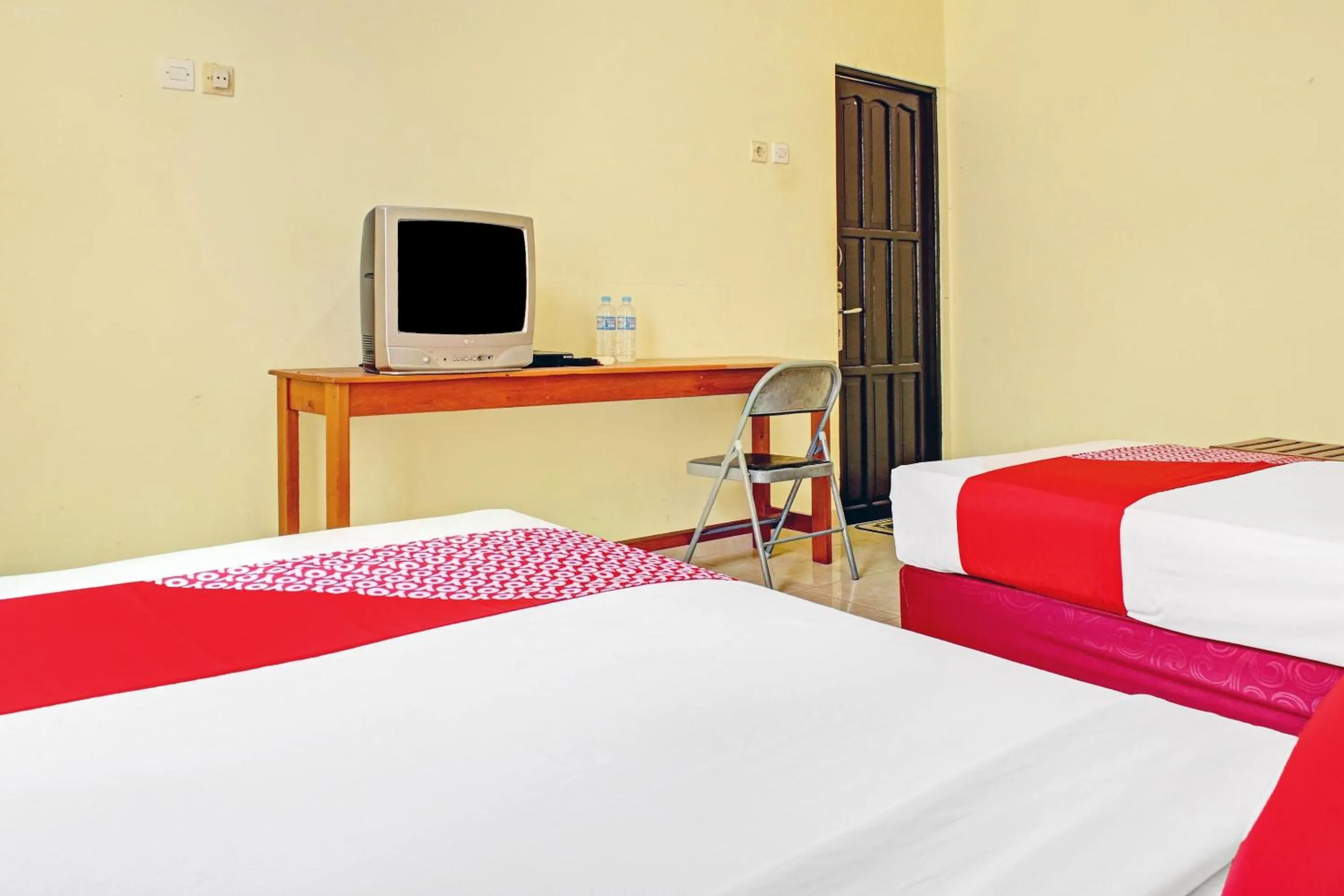 Bedroom in Hotel O Aman