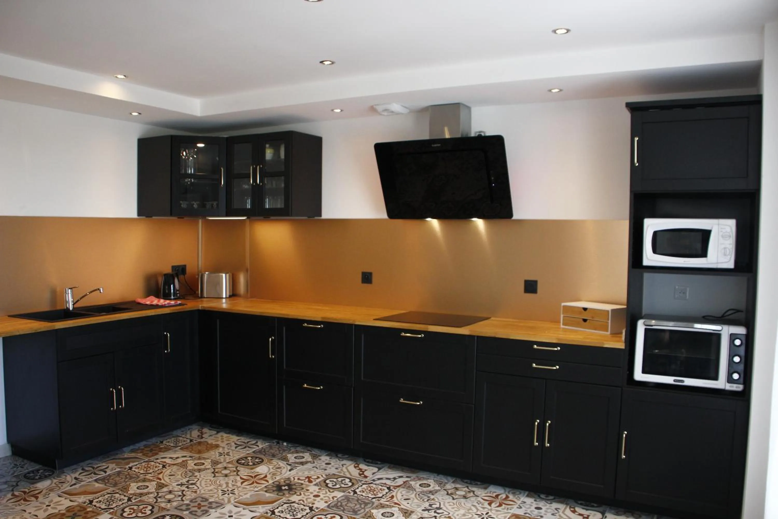 Communal kitchen in LA VEUZAINE