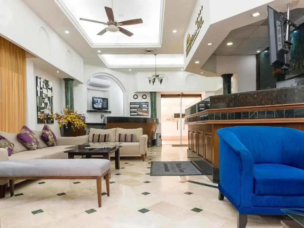 Lobby or reception in Capital Urban By Balderrama Hotel Collection