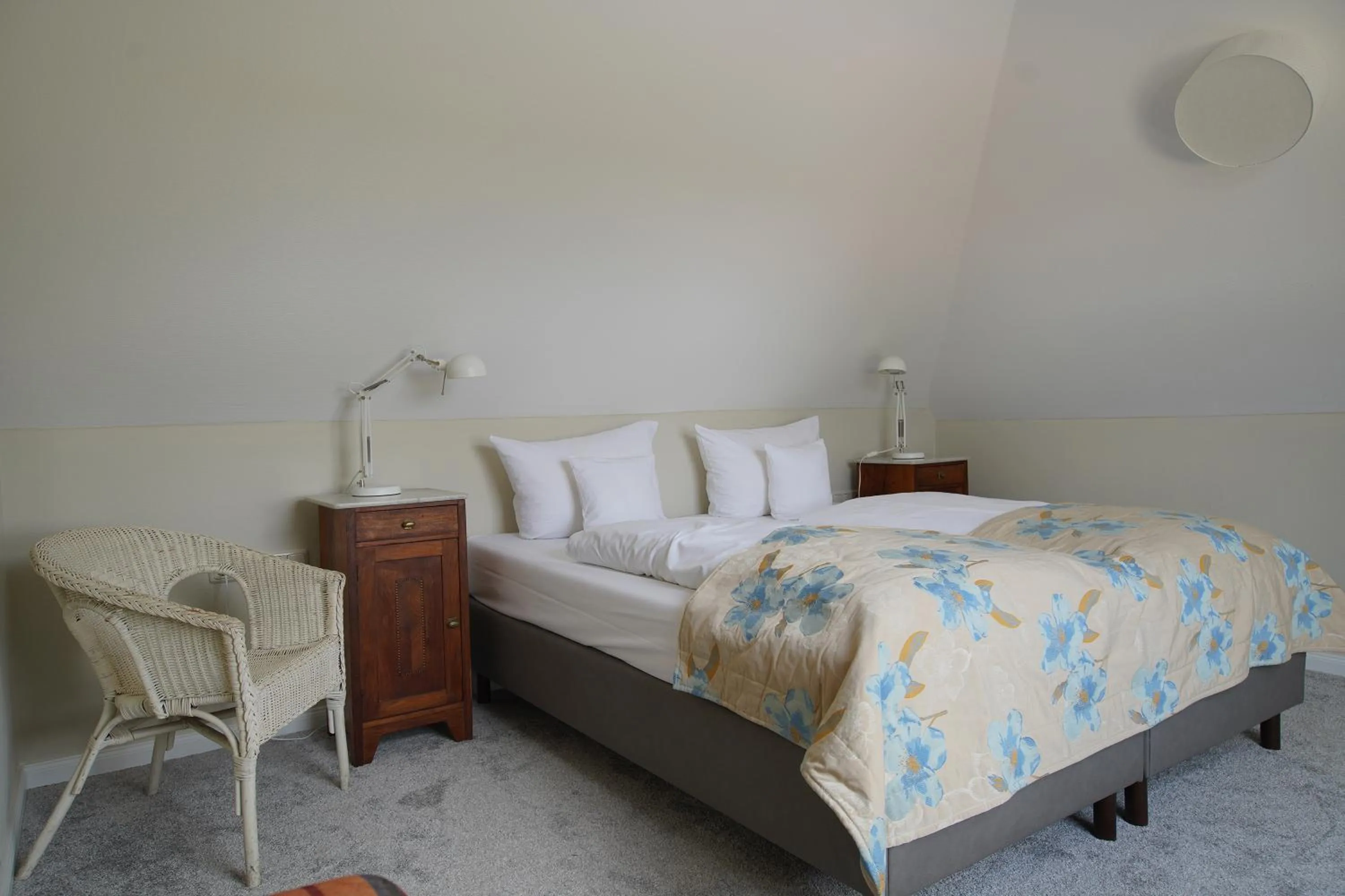 Bed in Romantik Hotel Friederikenhof Hotel Restaurant & Spa