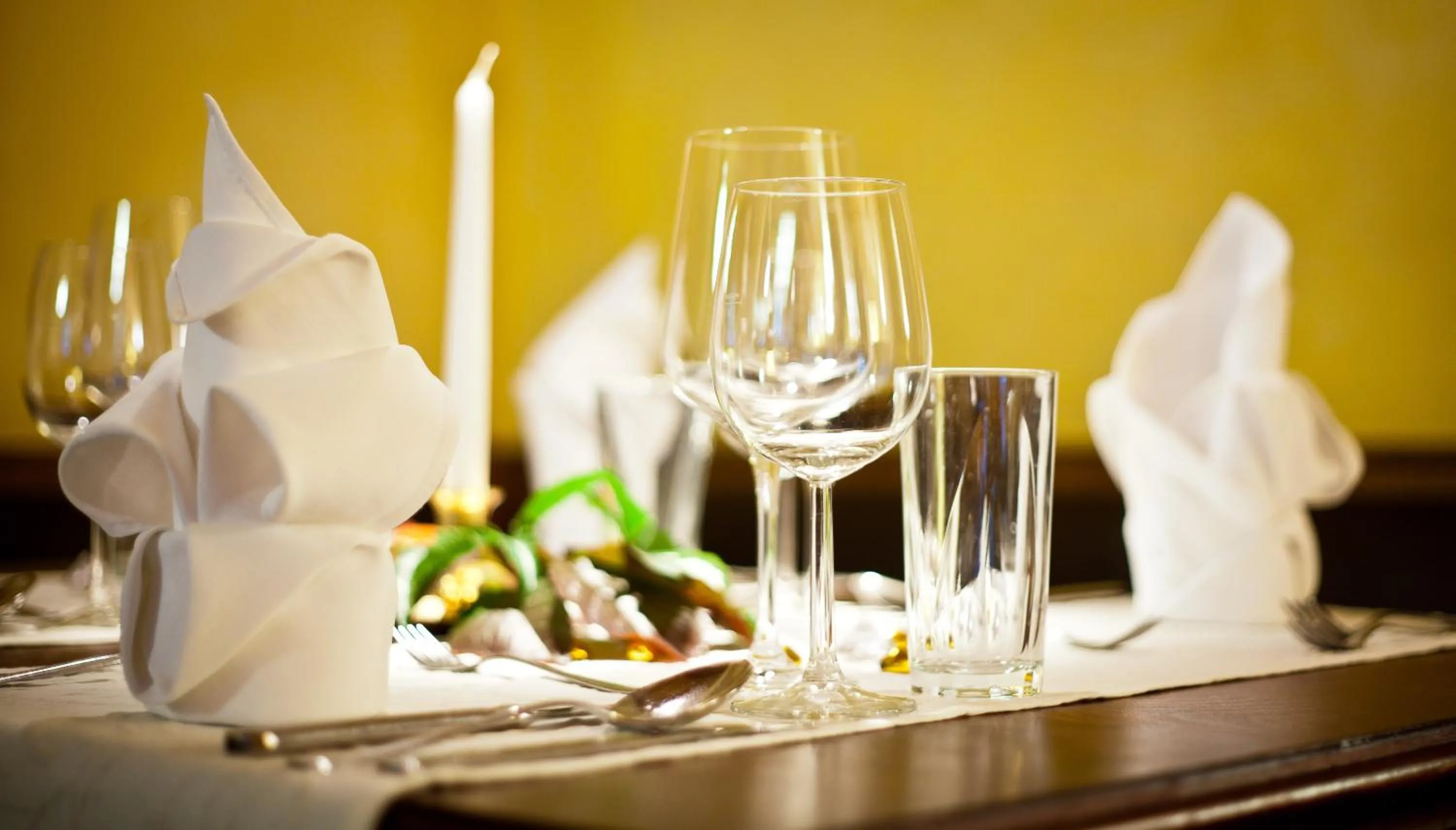 Restaurant/places to eat in Hotel Gasthof Mitteregger - BEST PLACE in town with summercard included