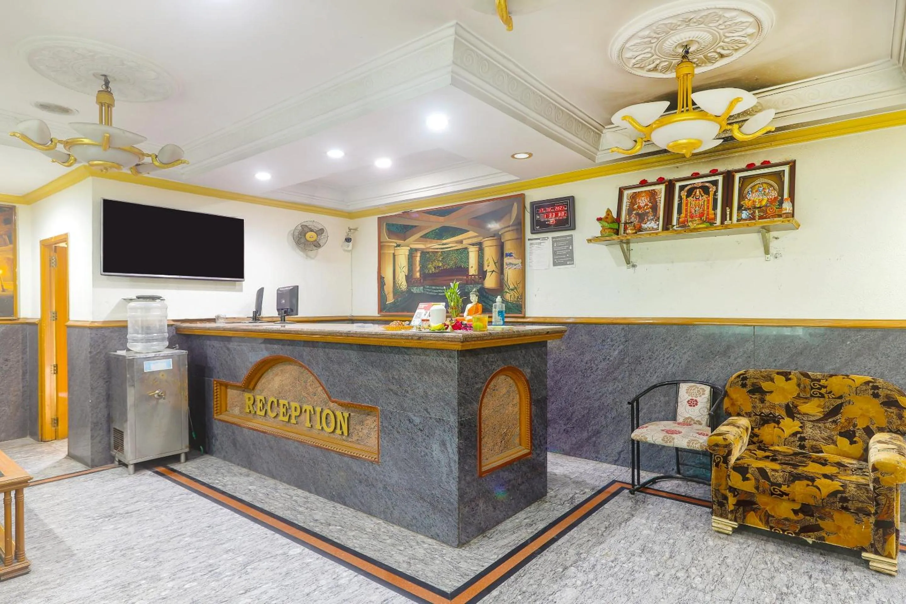 Lobby or reception in Hotel O Viceroy Inn