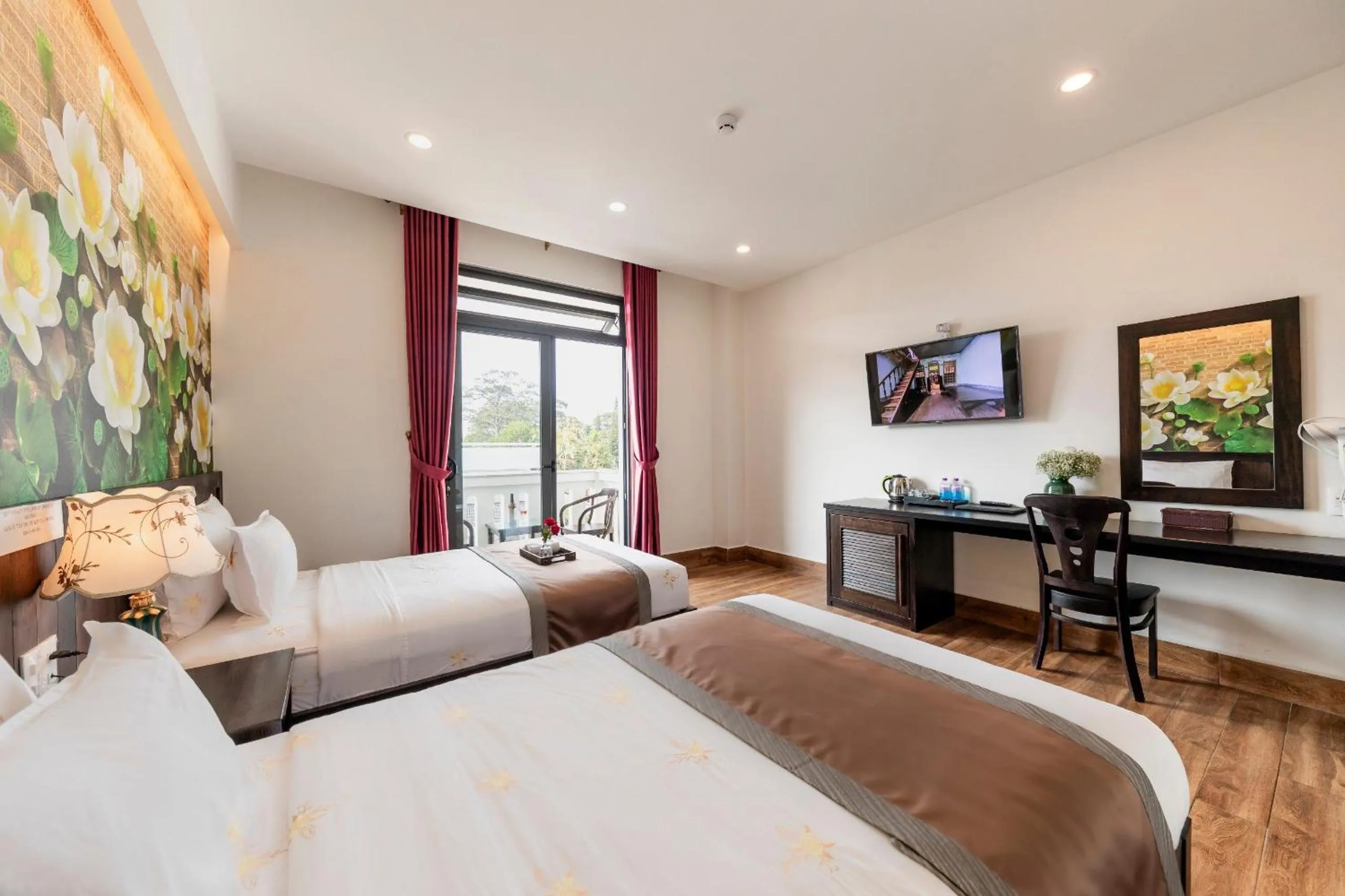 Photo of the whole room in Thanh Loan 2 Da Lat Hotel