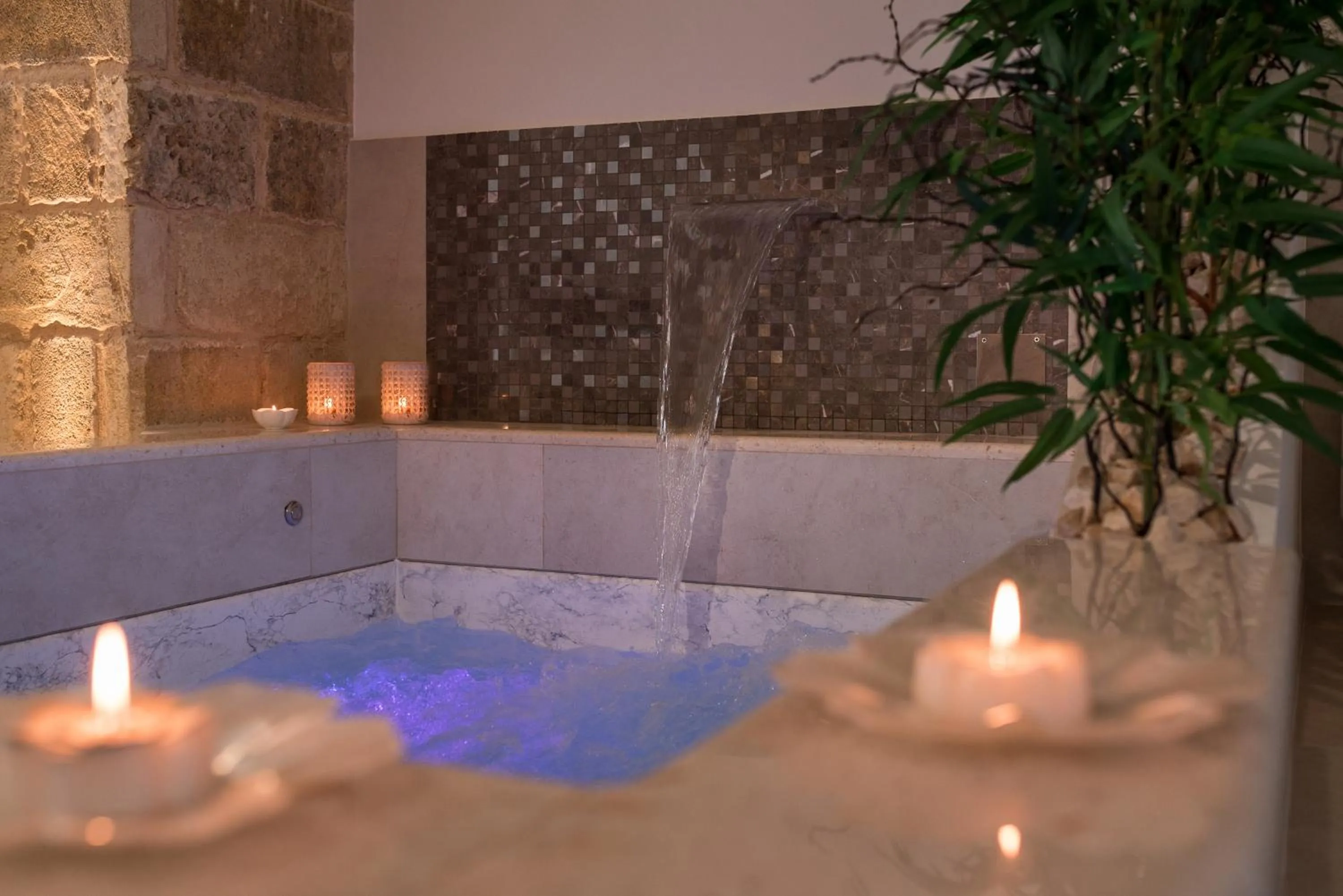 Donna Fiora Antica Dimora