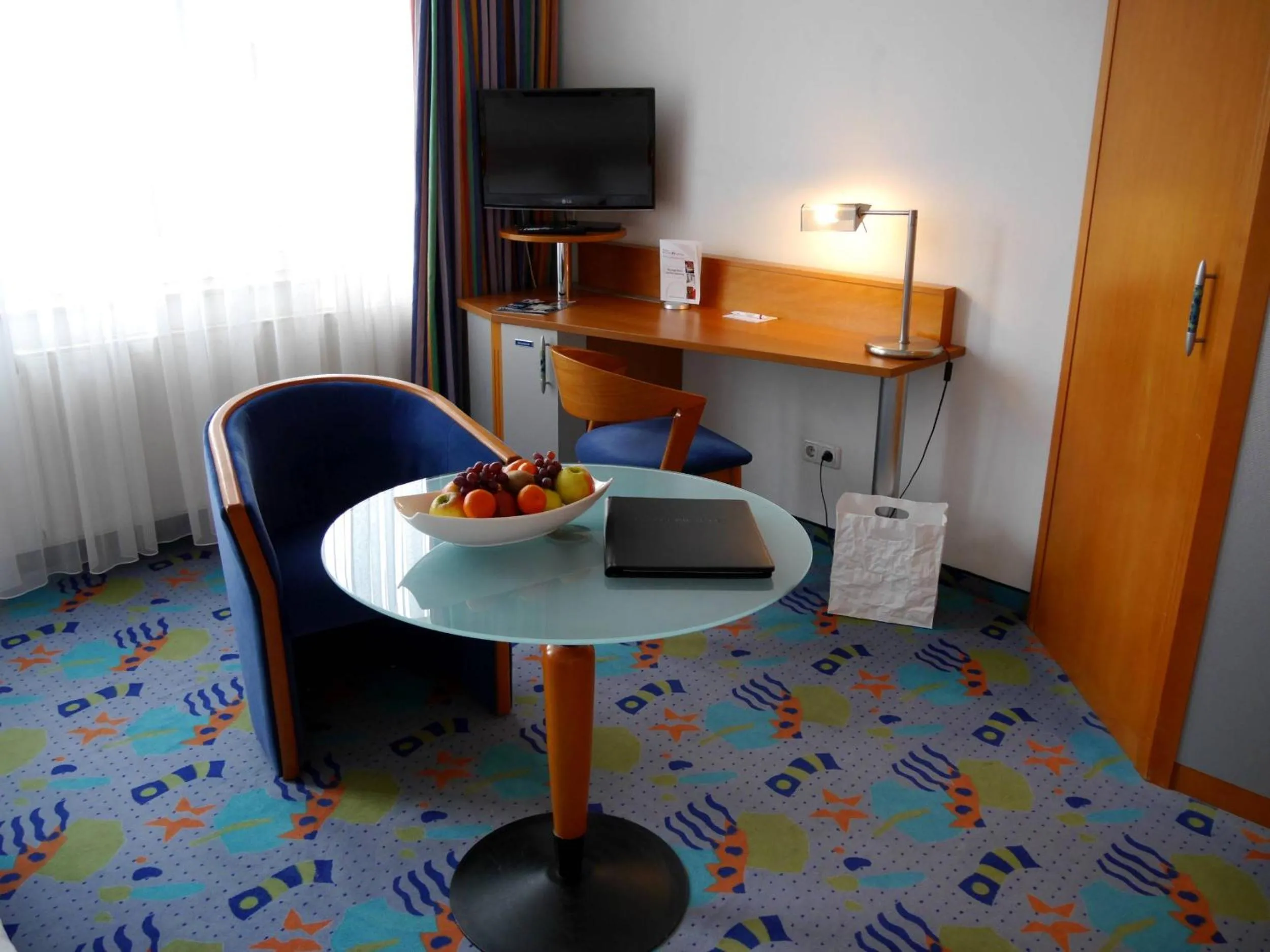 TV and multimedia in Business-Hotel Artes