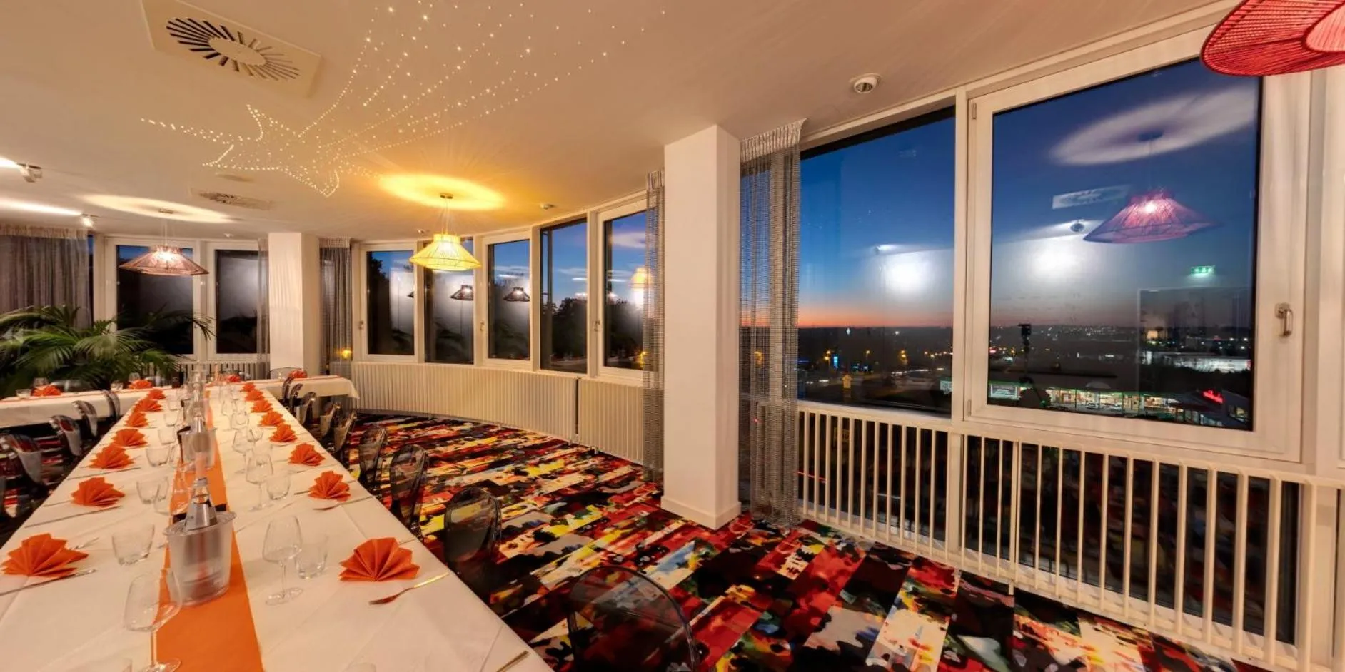 Banquet/Function facilities in Business-Hotel Artes