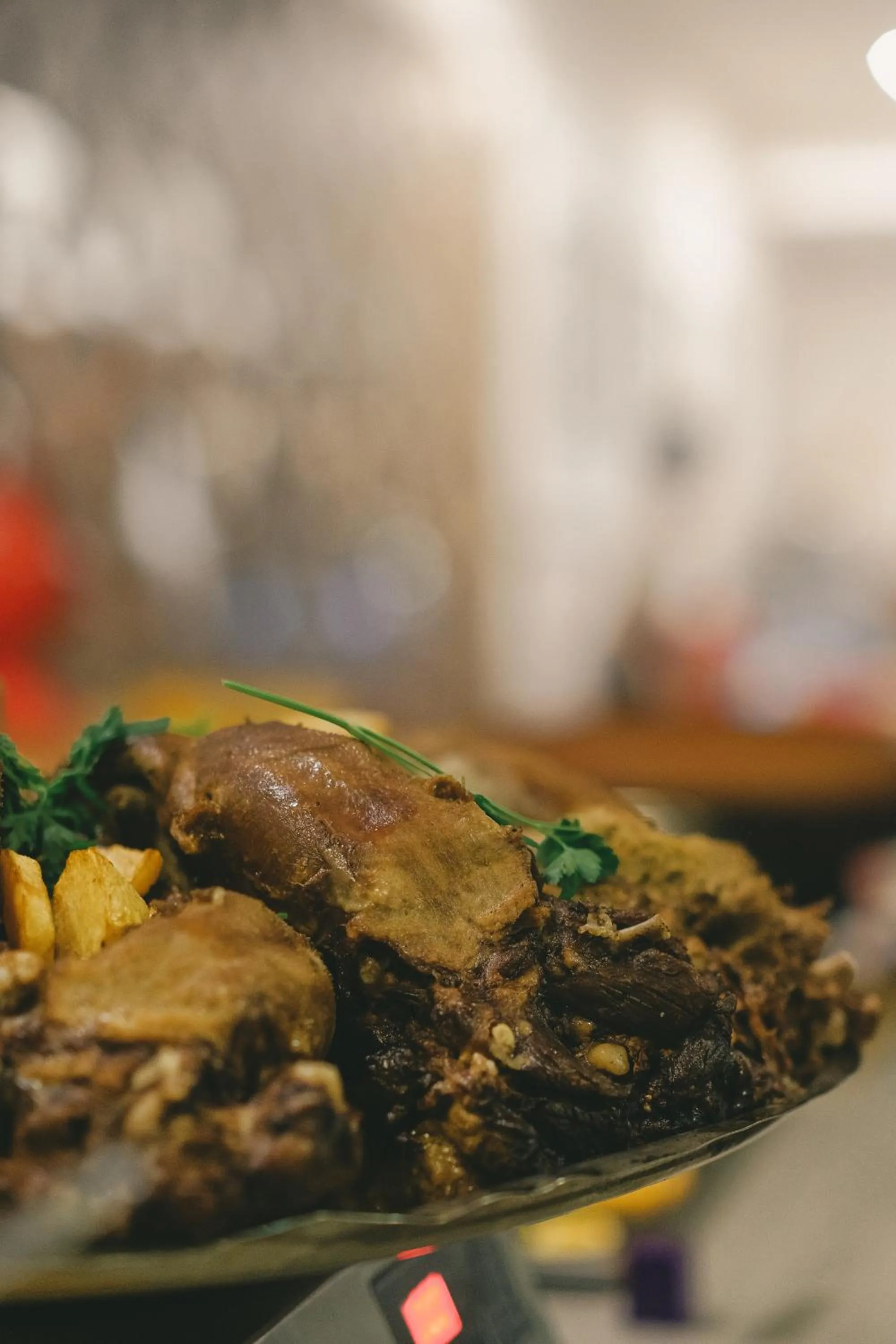 Restaurant/places to eat in Castival Hotel