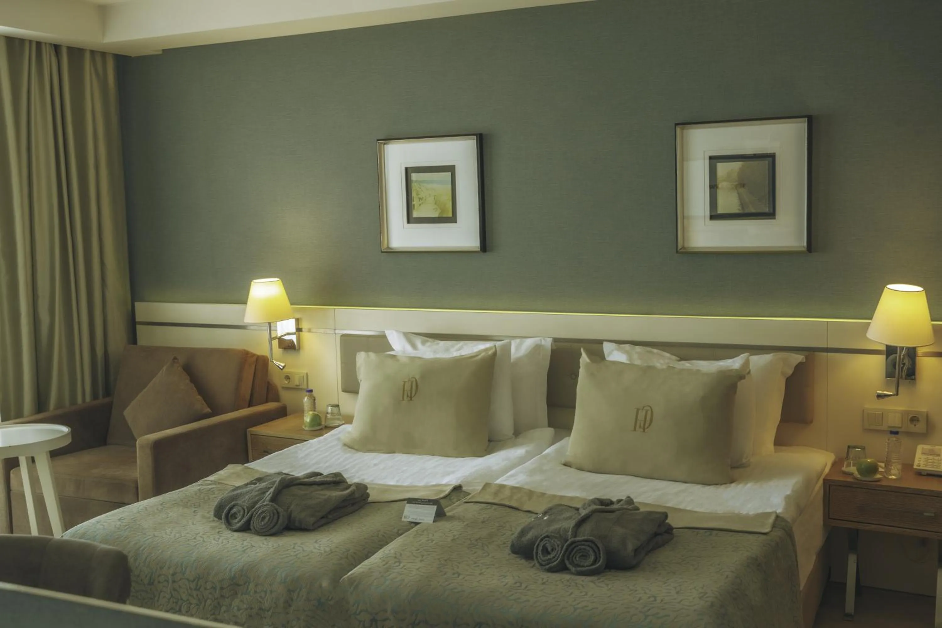 Bedroom in Castival Hotel